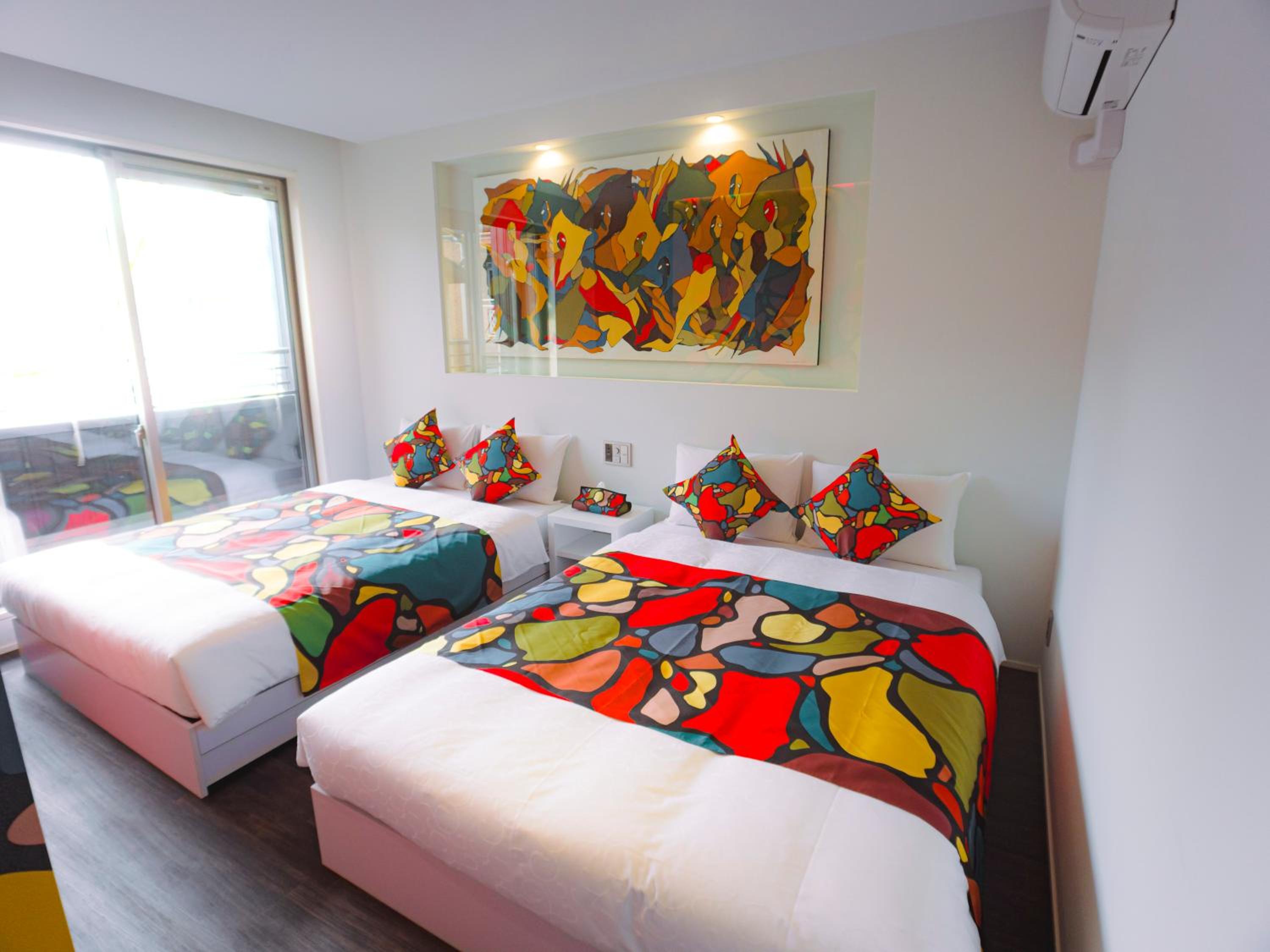 Executive Suite - Photo 61