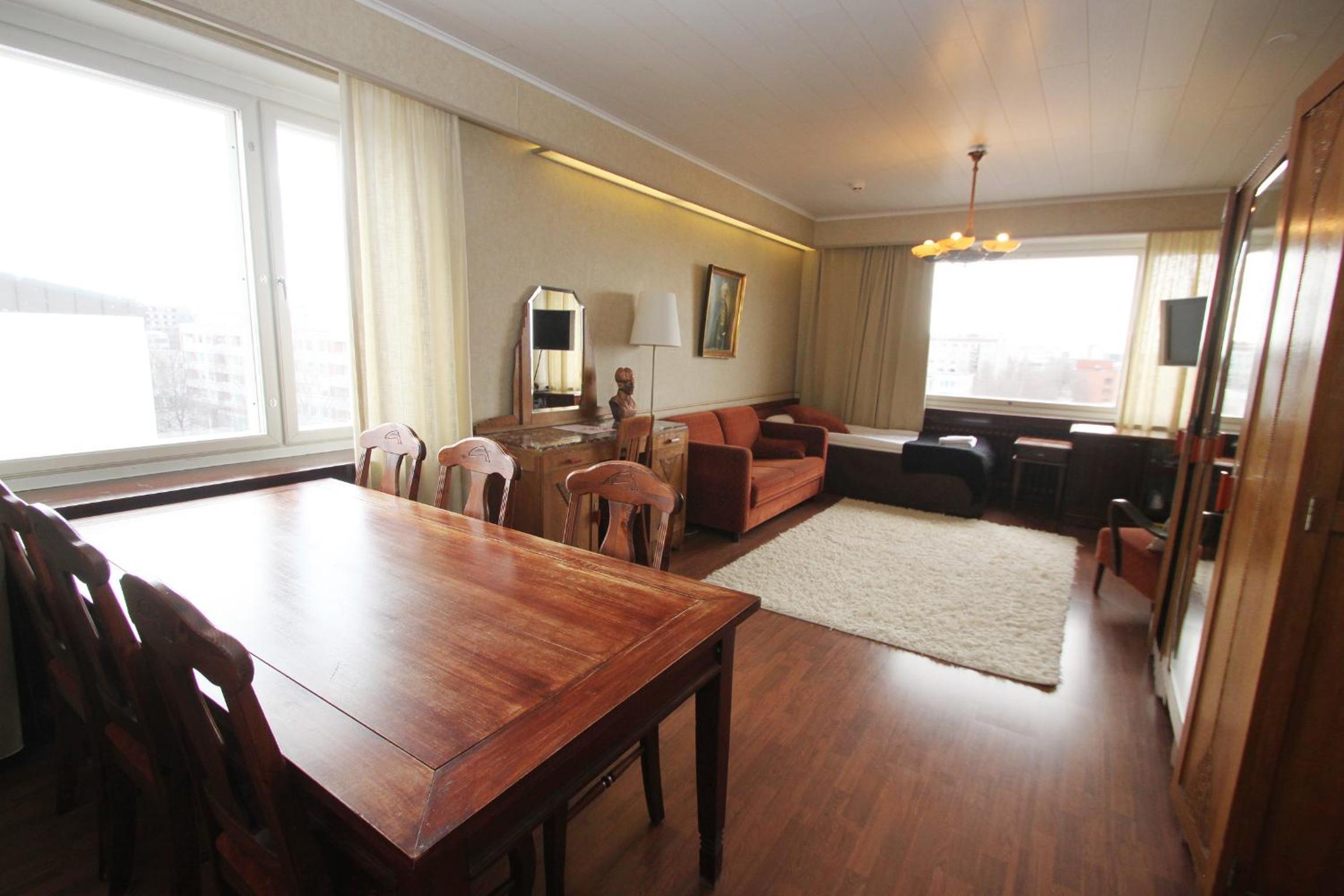 Suite - Photo 7