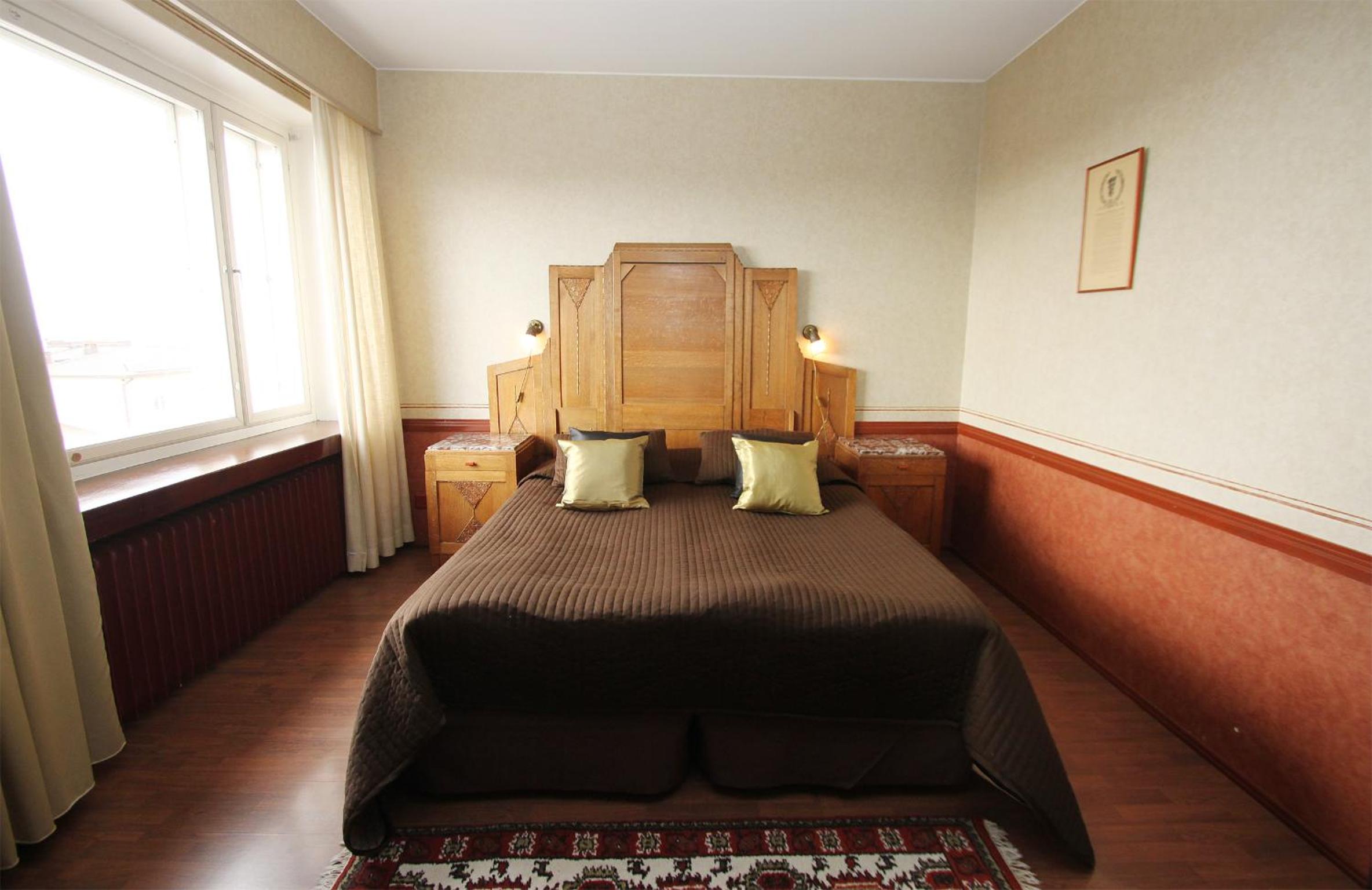 Suite - Photo 2