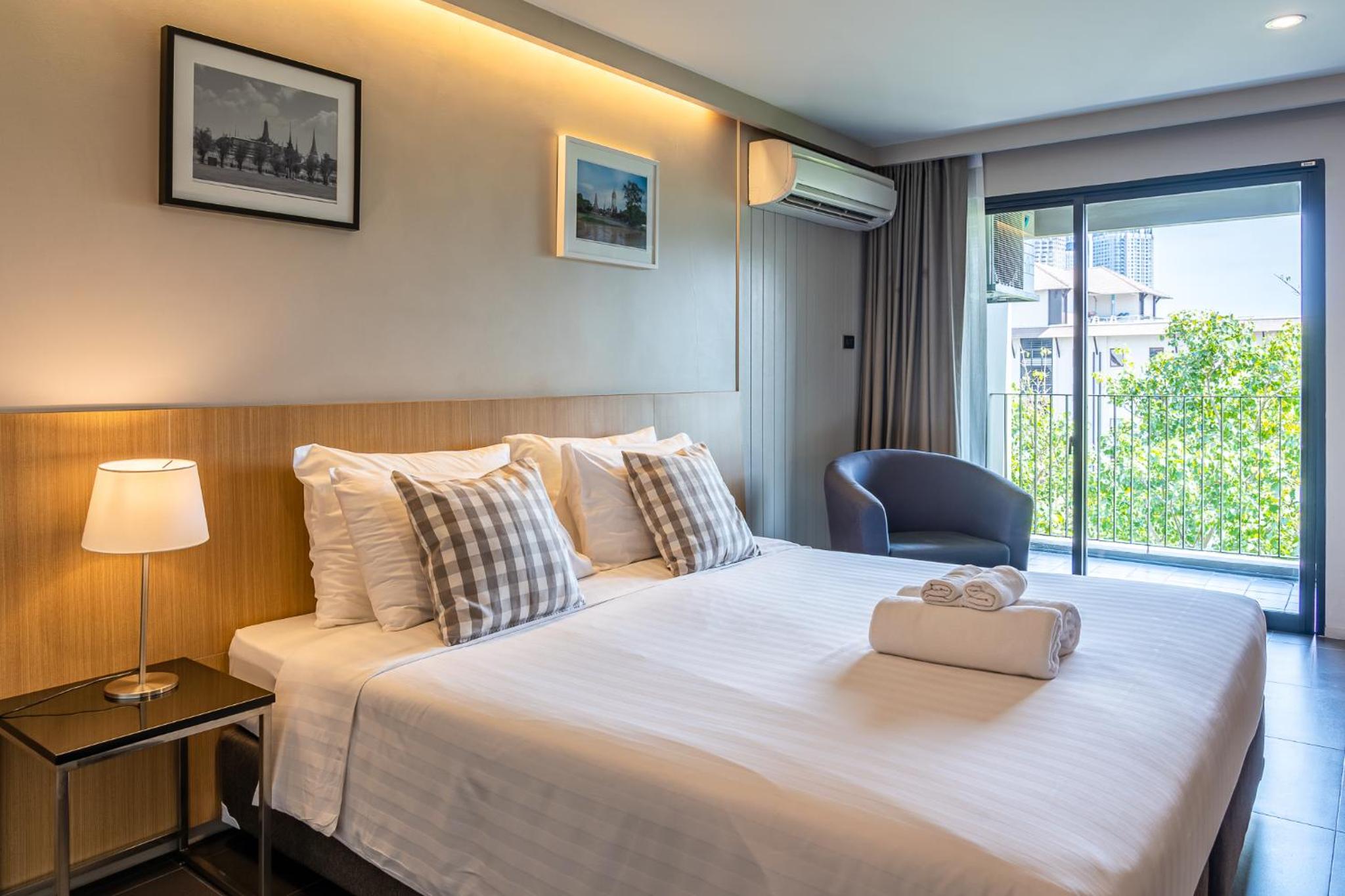 Deluxe Double Room with Balcony