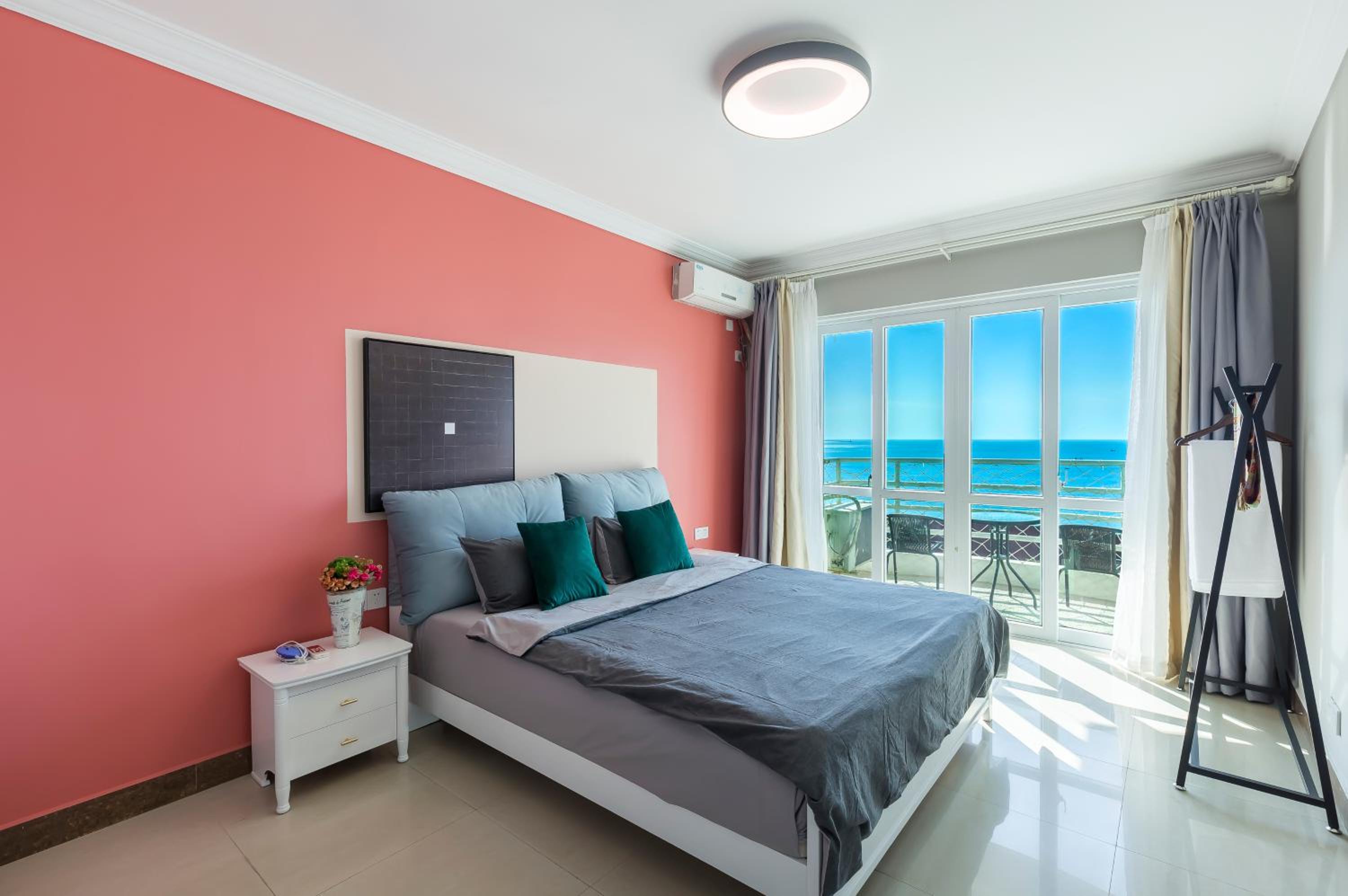 Deluxe Suite with Sea View - Photo 74