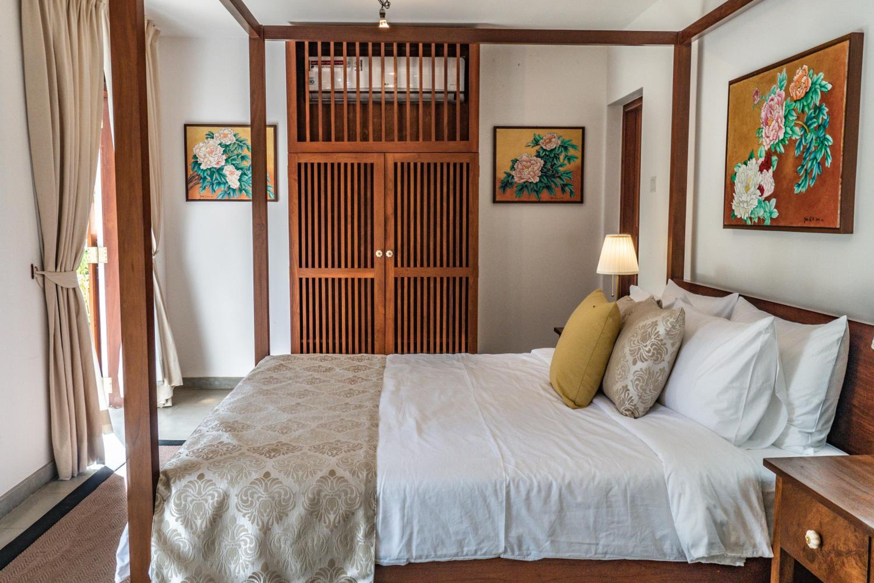 Superior King Room - Photo 4