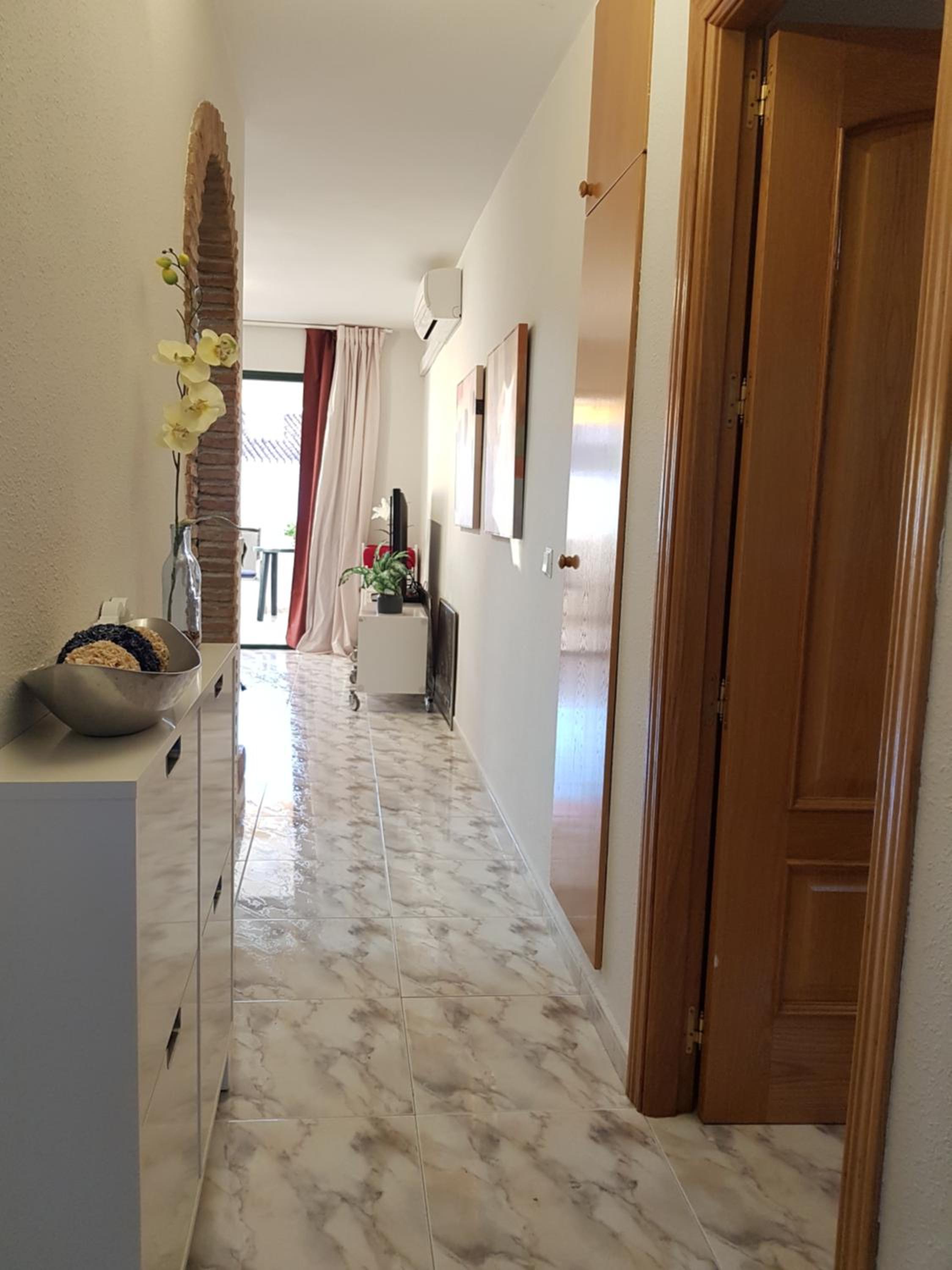 Apartamento con Balcón