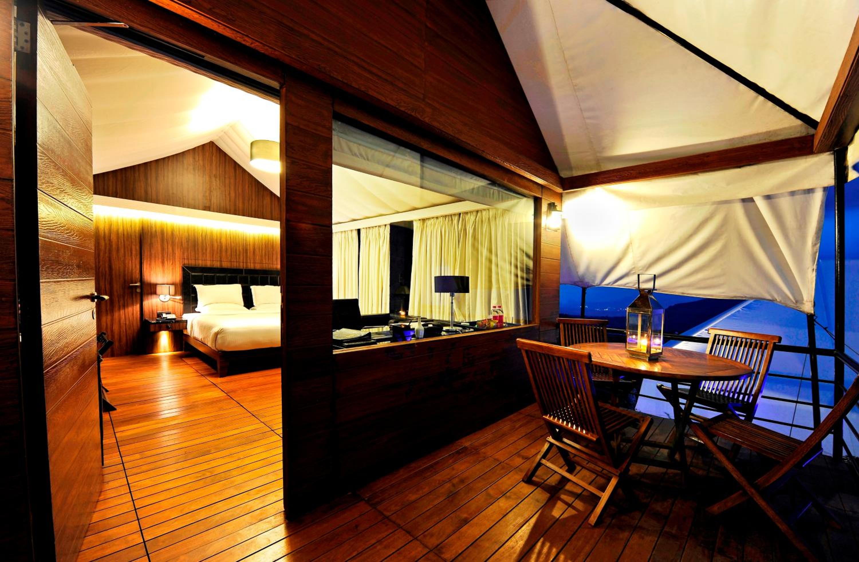 Camp Della Resort King Bed  - Photo 4