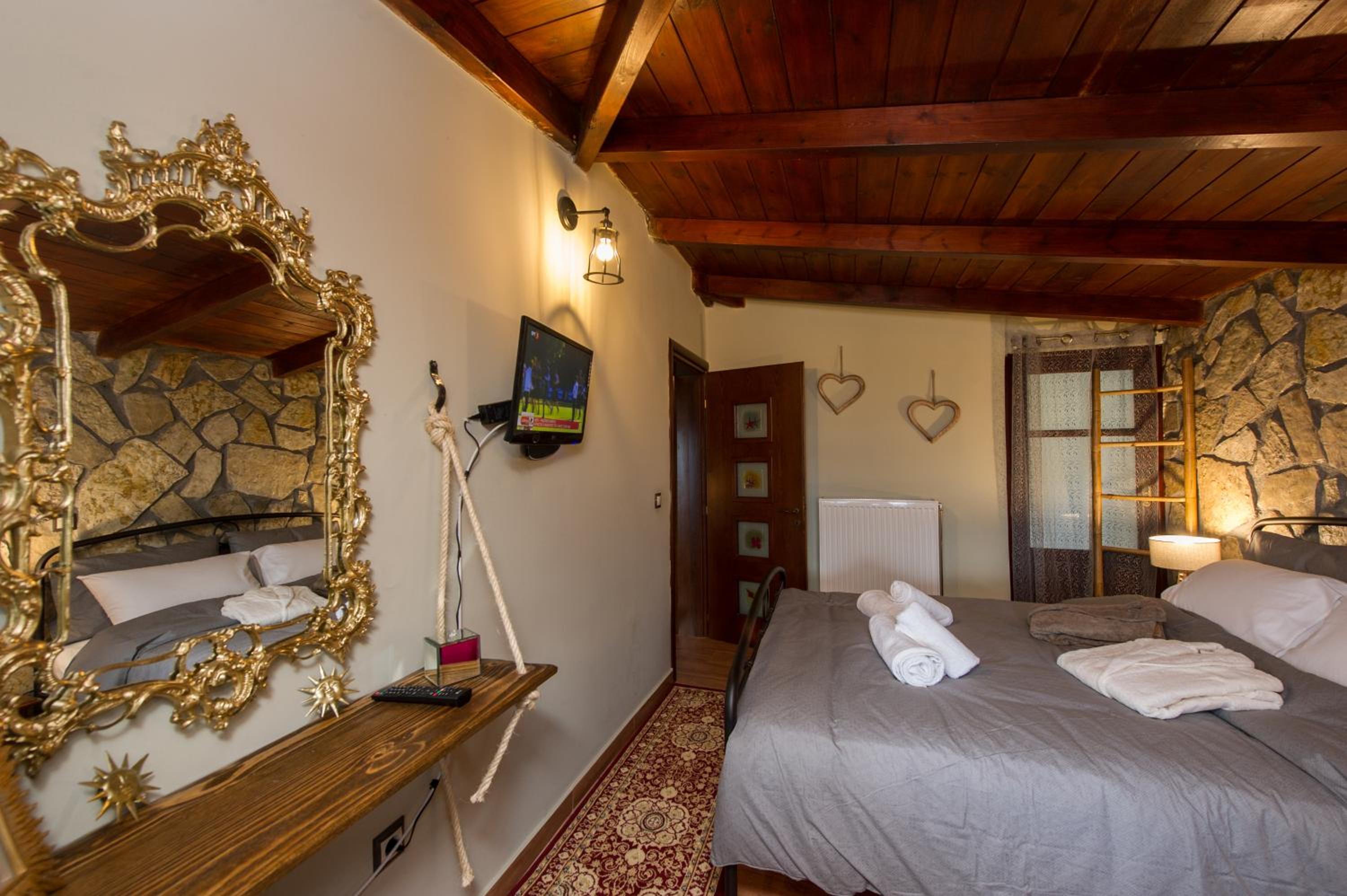 Two-Bedroom Villa - Photo 3