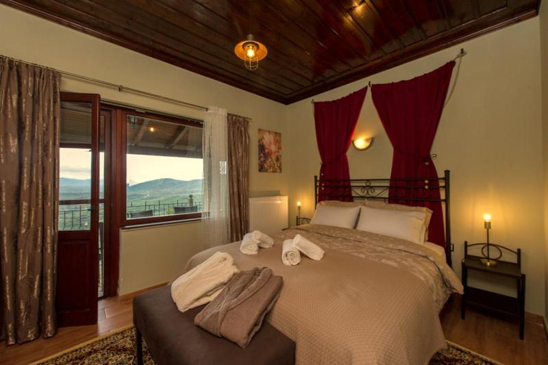 Two-Bedroom Villa - Photo 42