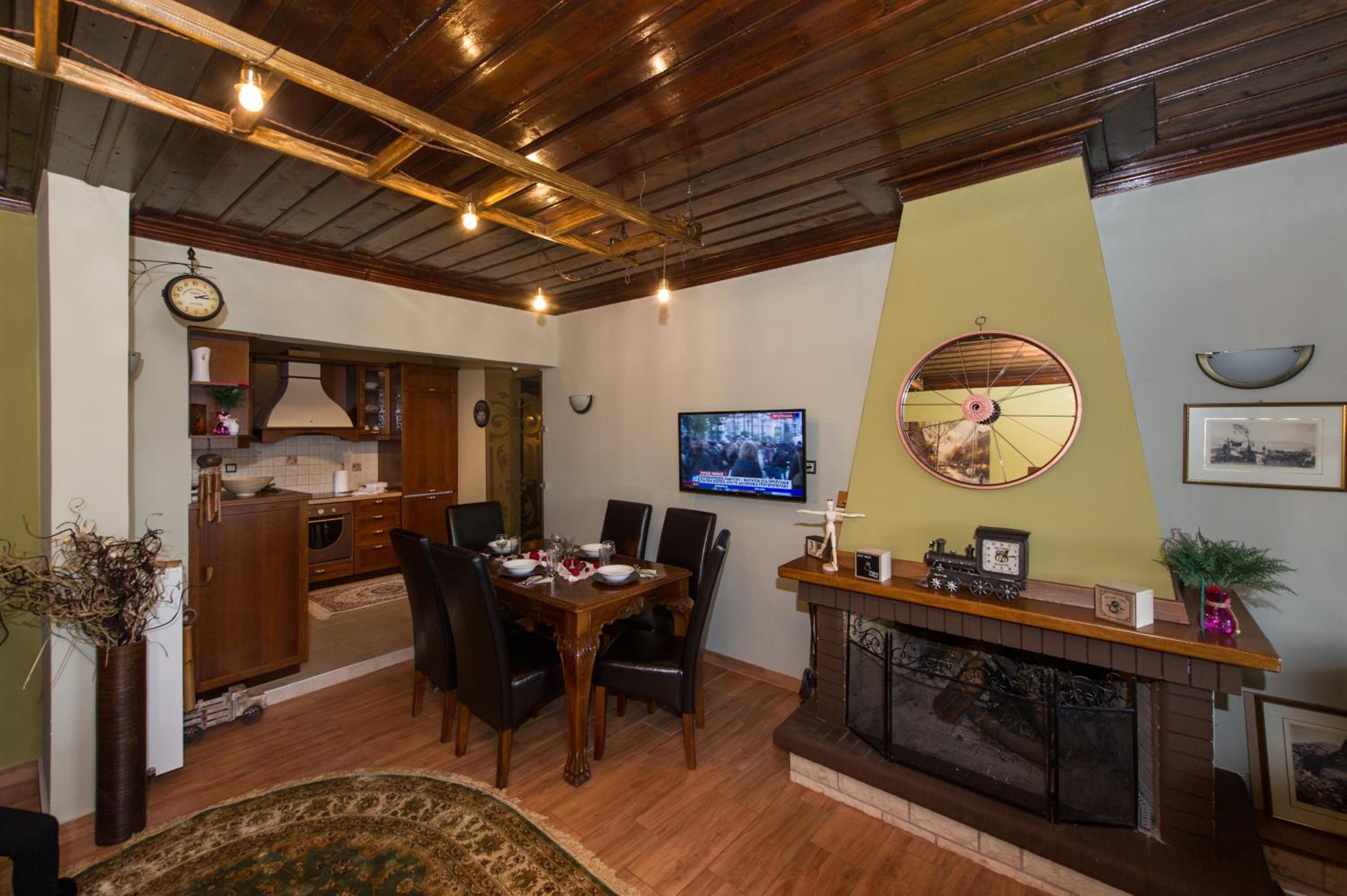 Two-Bedroom Villa - Photo 23
