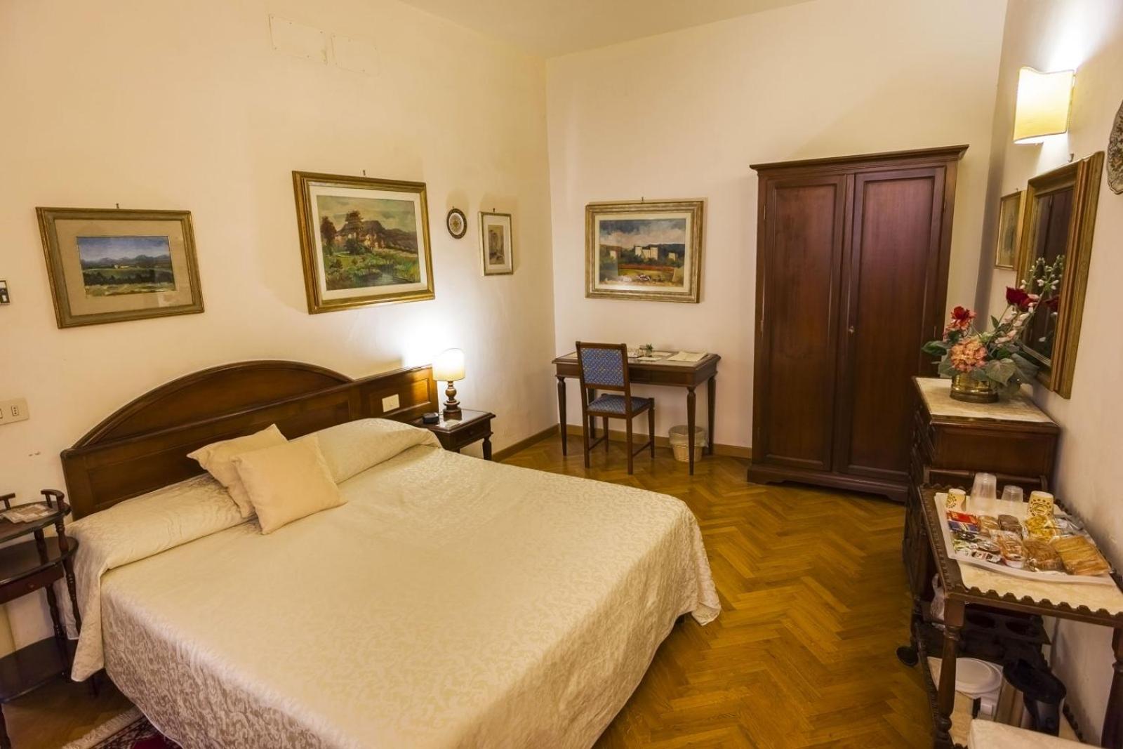 Economy Double or Twin Room photo 1