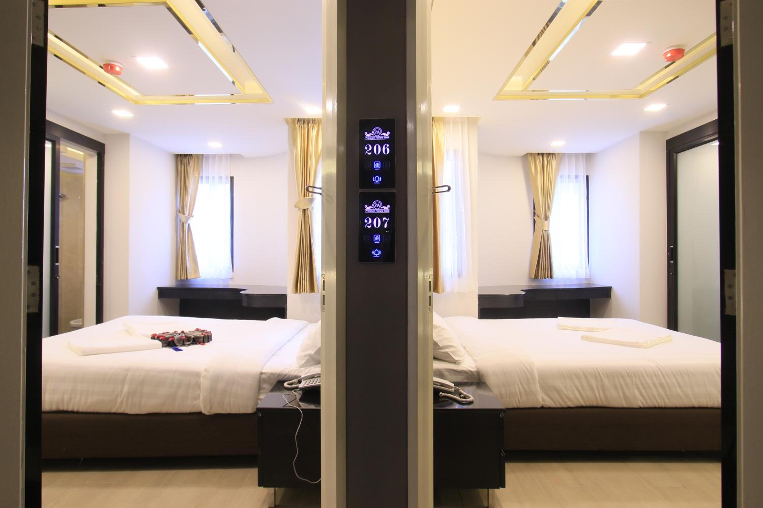 Deluxe Queen Room photo 3
