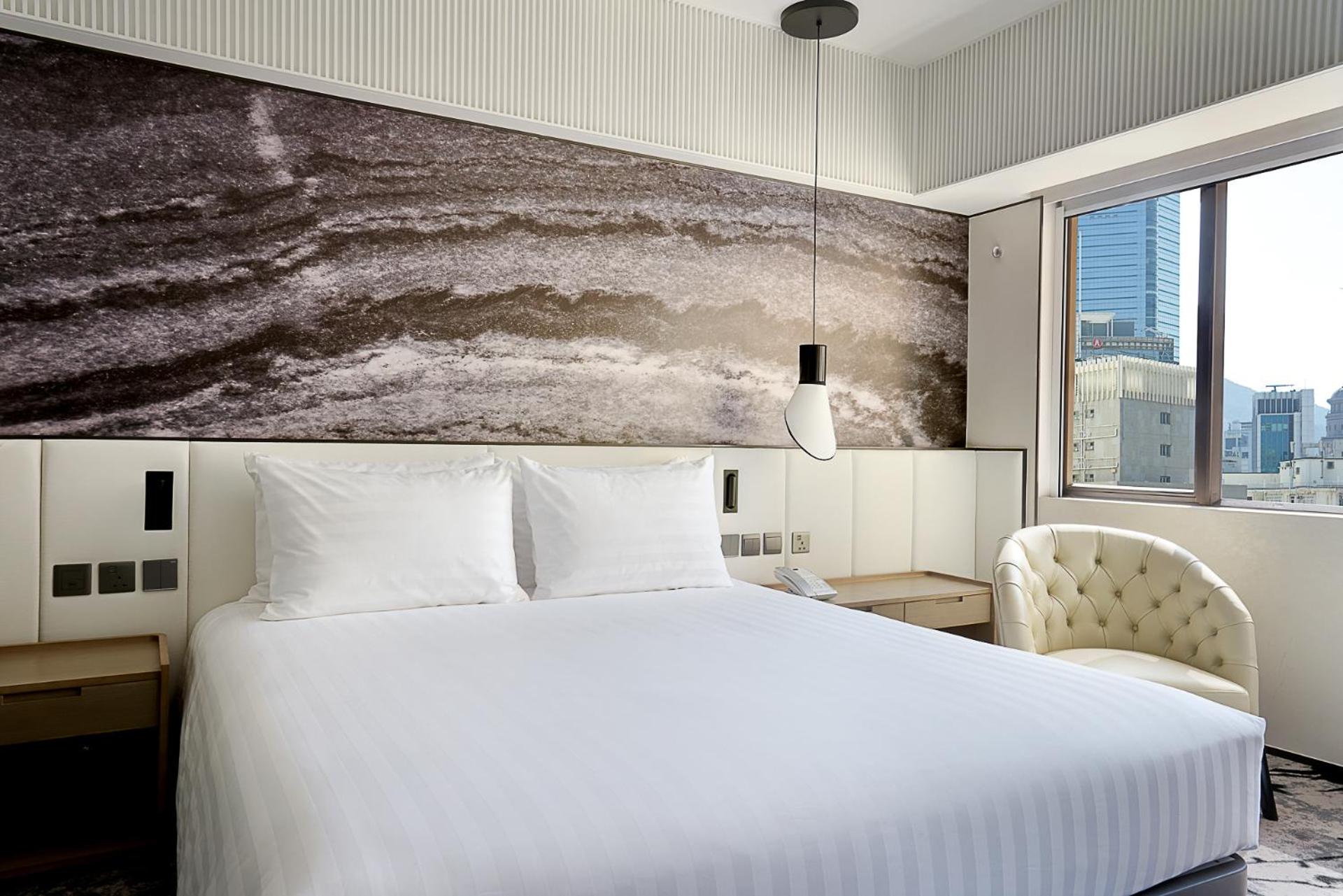 Premium Queen Room With City Or Park View - Top Floor