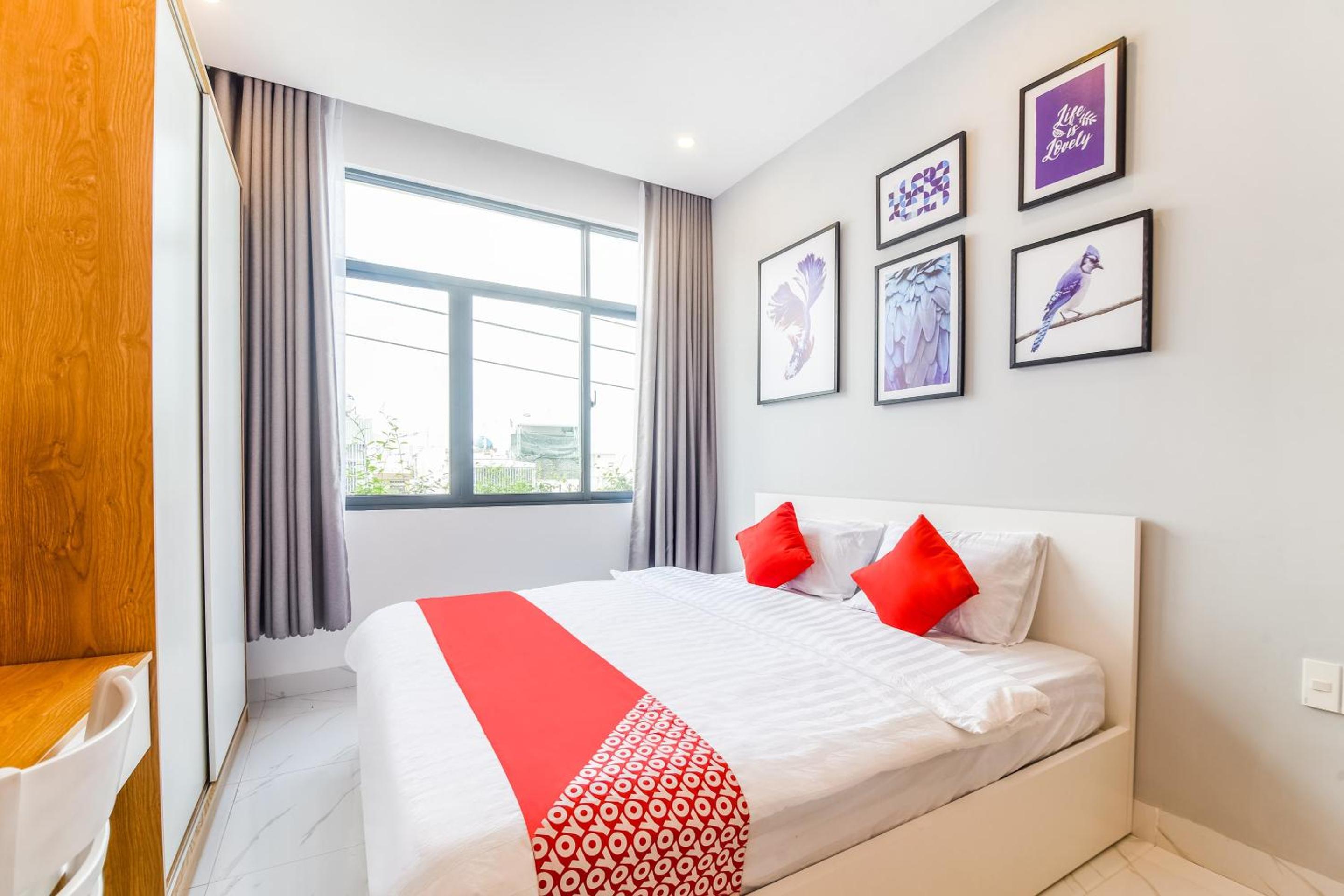 Deluxe Apartment