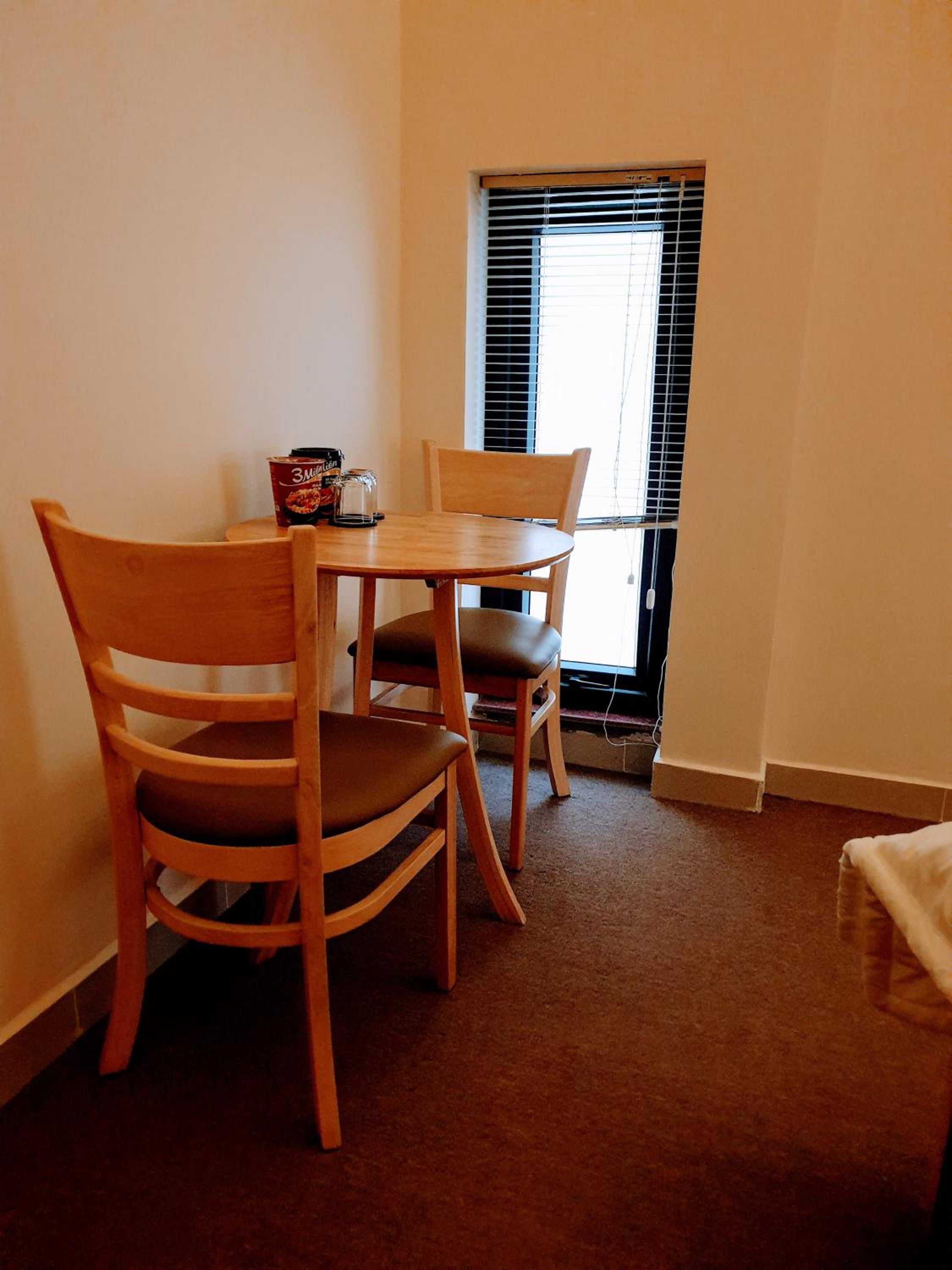 Standard King Room - Photo 4