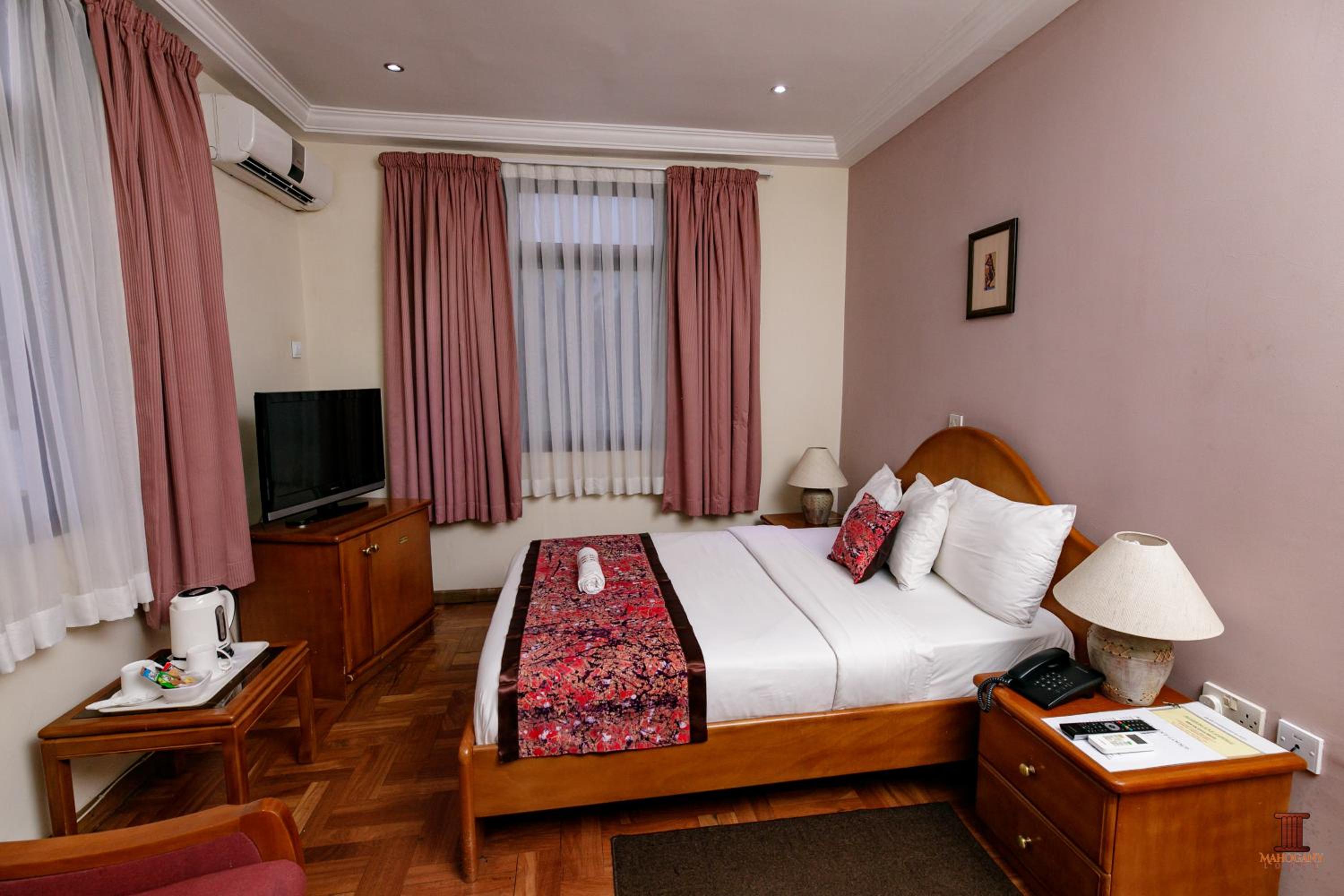 Standard Room photo 2