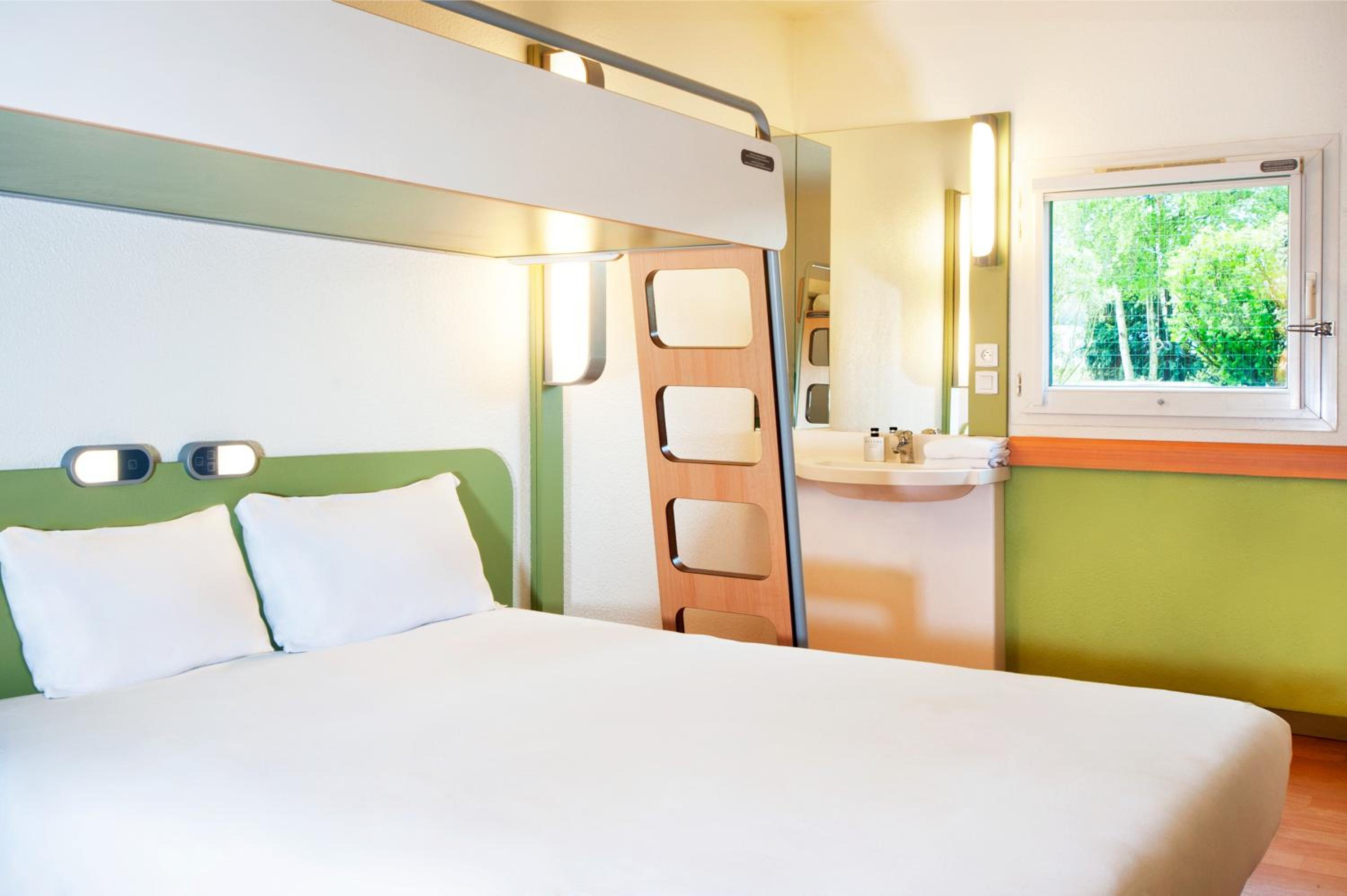 Triple Room - Photo 1