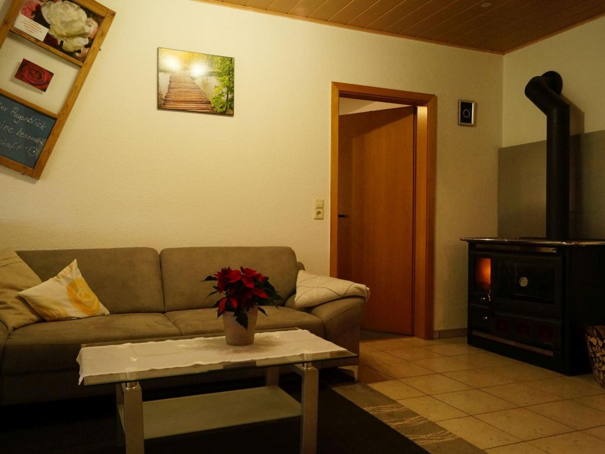One-Bedroom Apartment with Garden photo 3