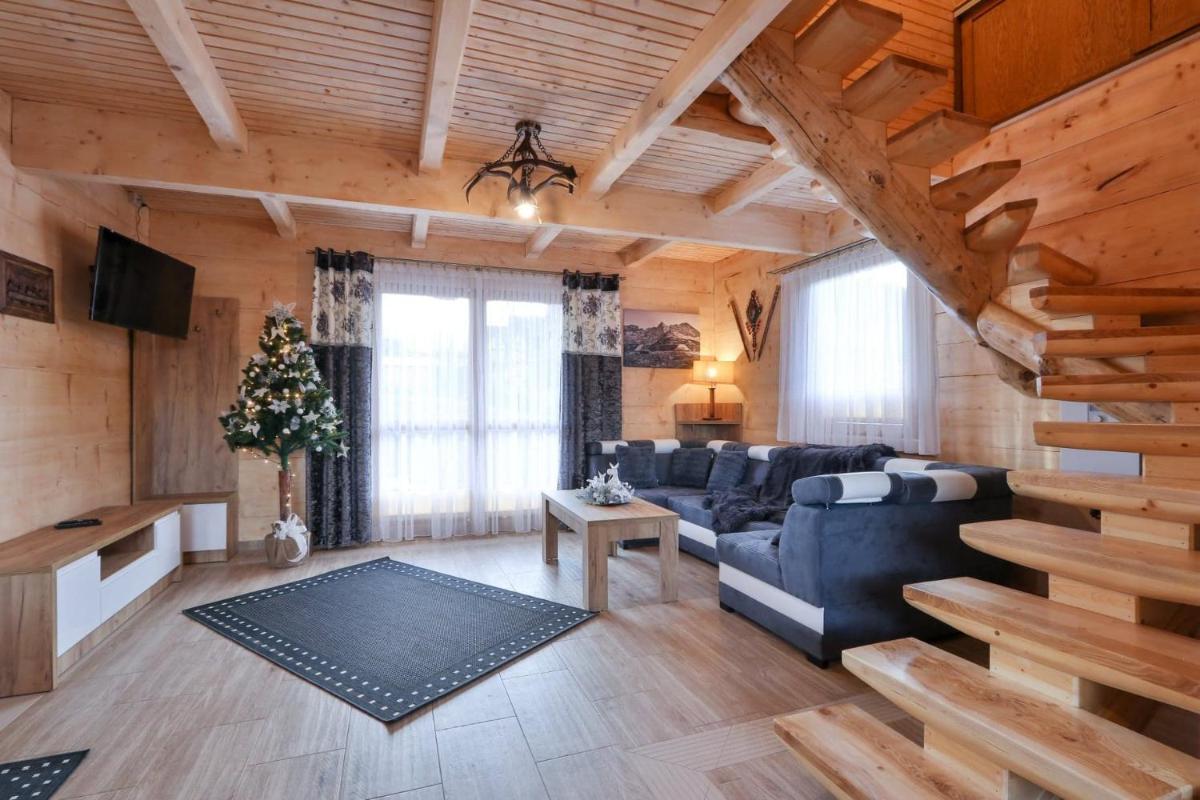 Three-Bedroom House photo 1