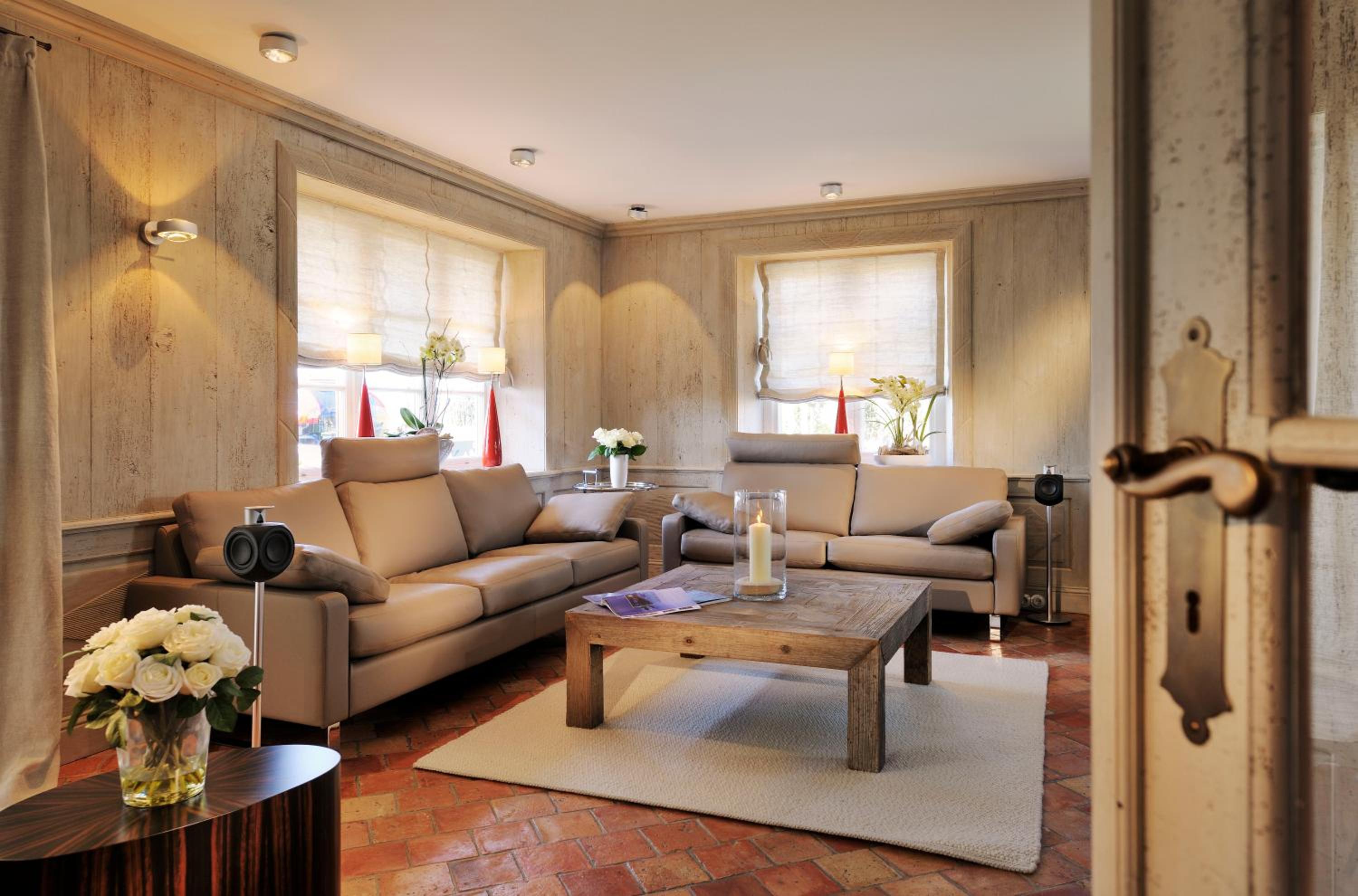 Two-Bedroom House photo 2