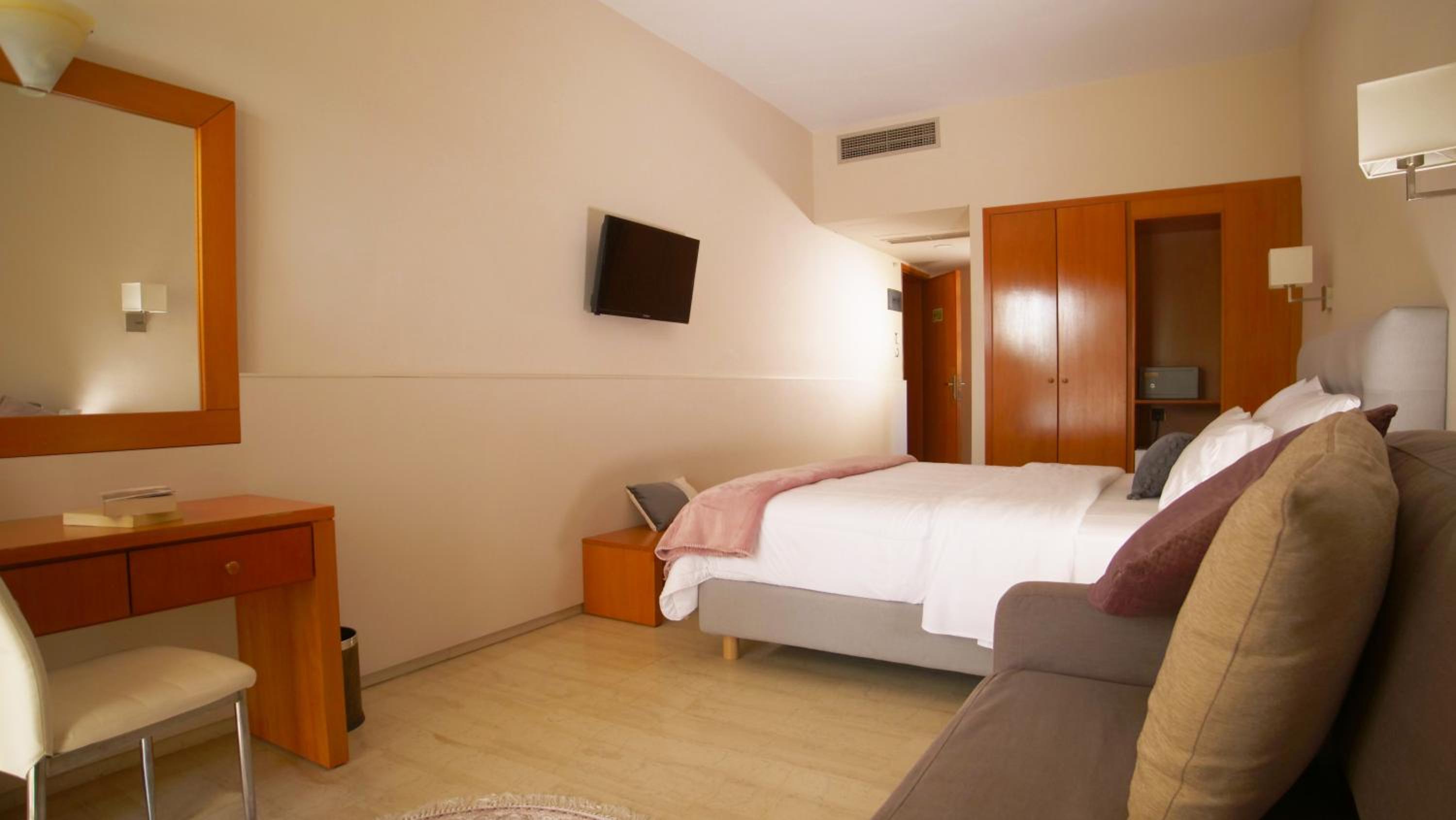 Deluxe Double Room with Sea View photo 1