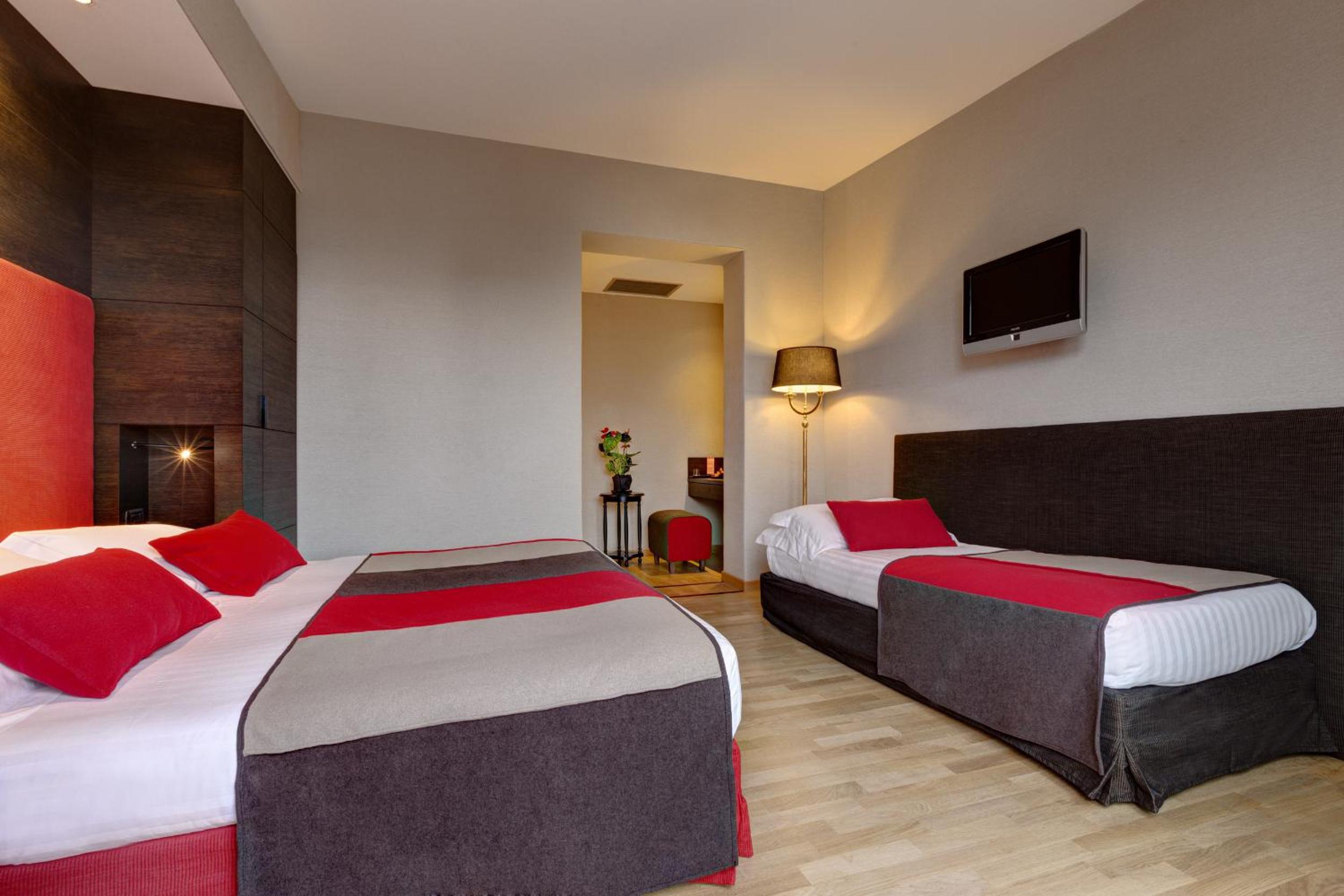 Triple Room