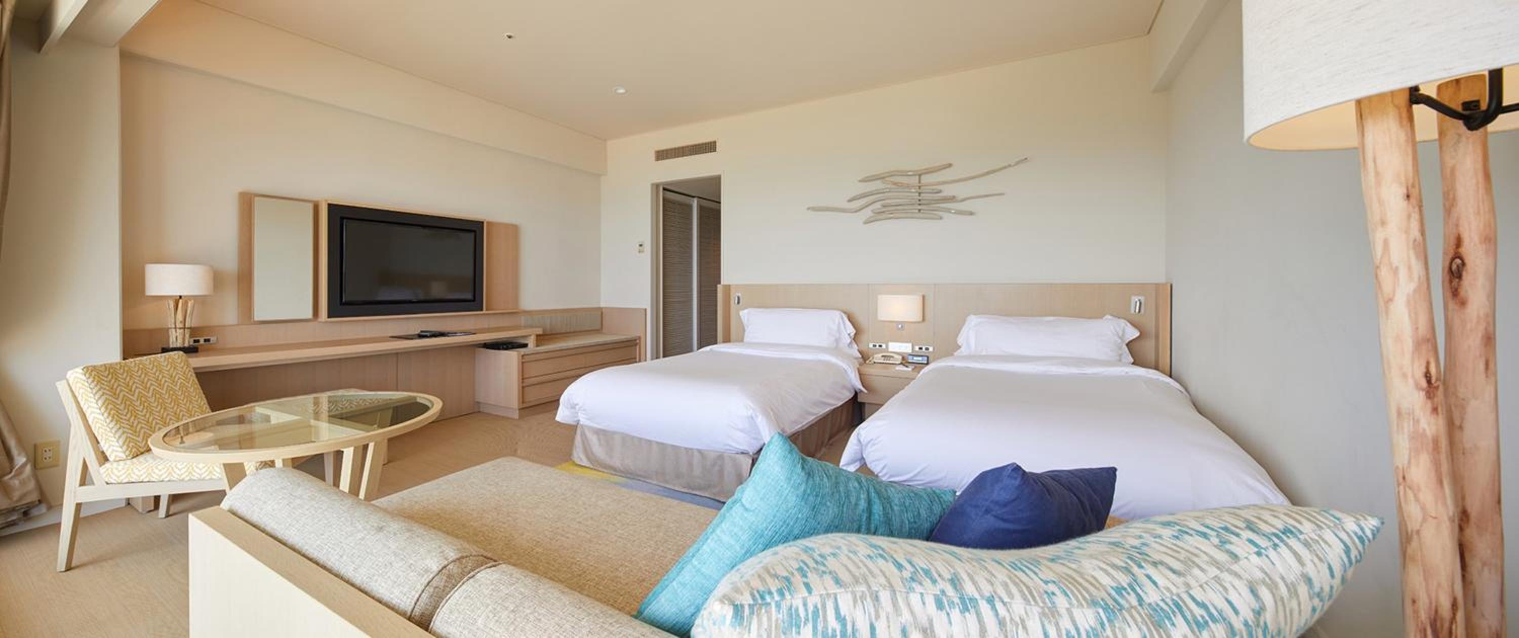 OceanWing Classic Twin Room with Ocean View - Photo 5