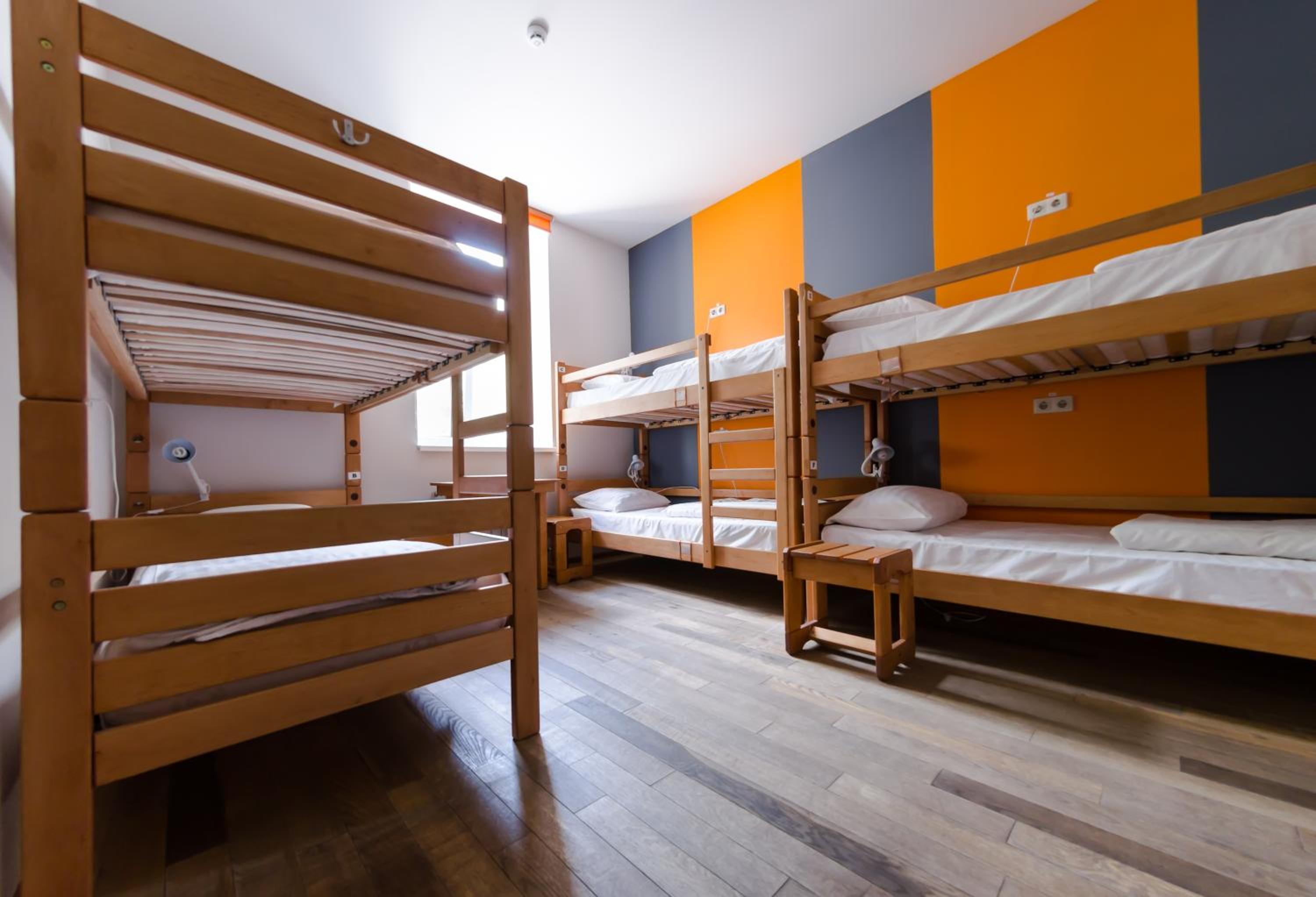 Bed in 8-Bed Female Dormitory Room photo 1