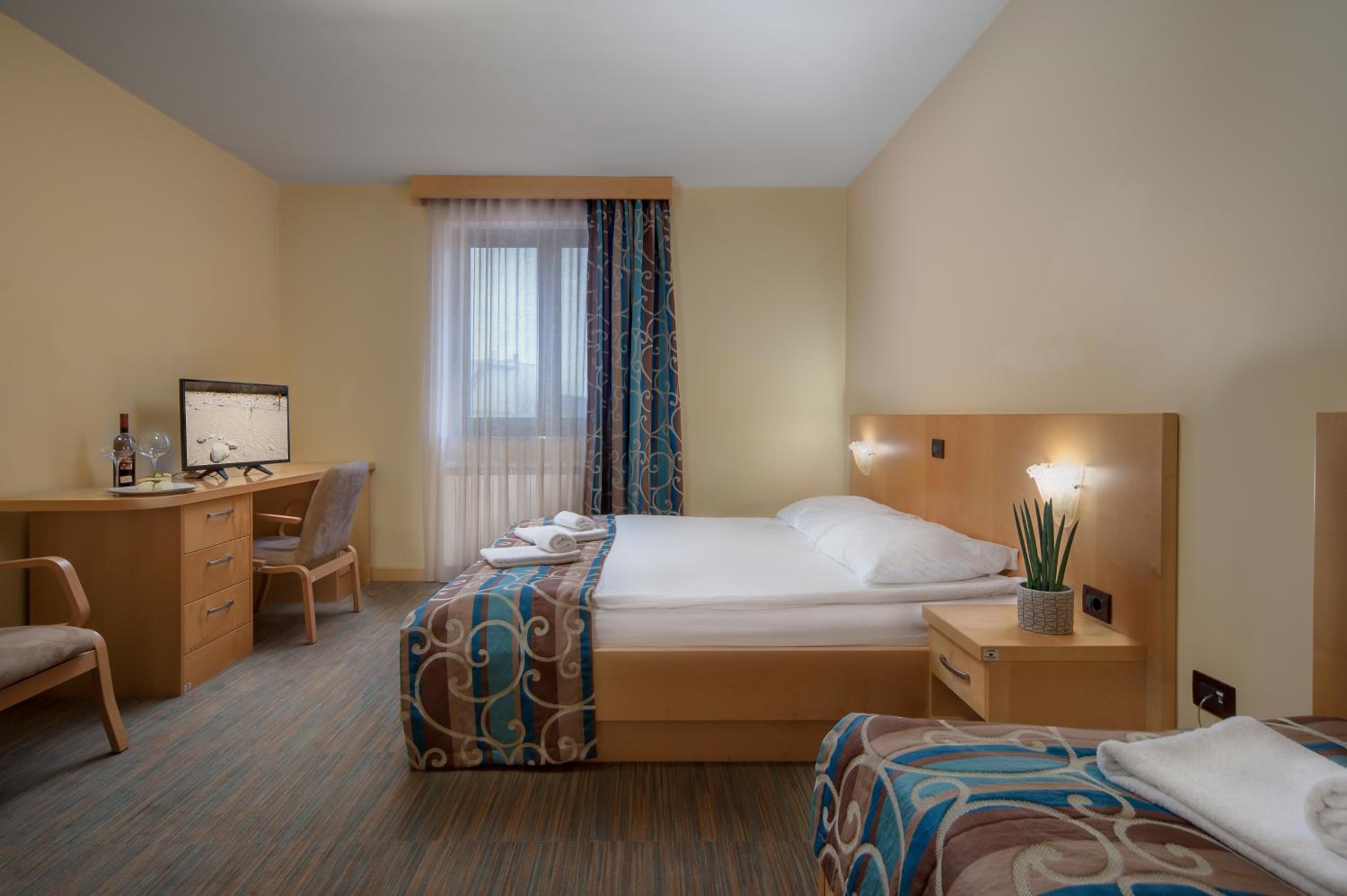Comfort Triple Room photo 2