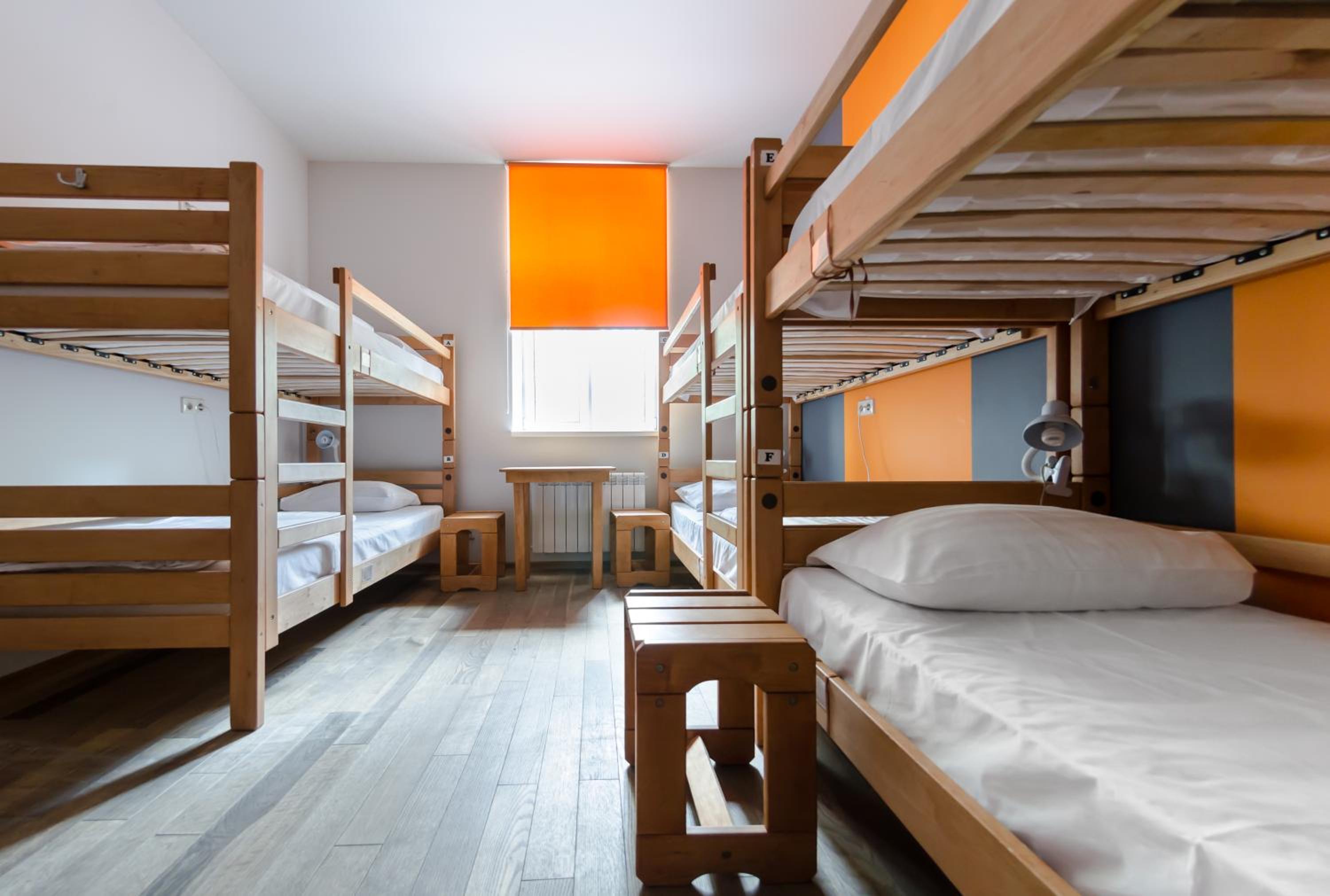 Bed in 8-Bed Dormitory Room photo 1