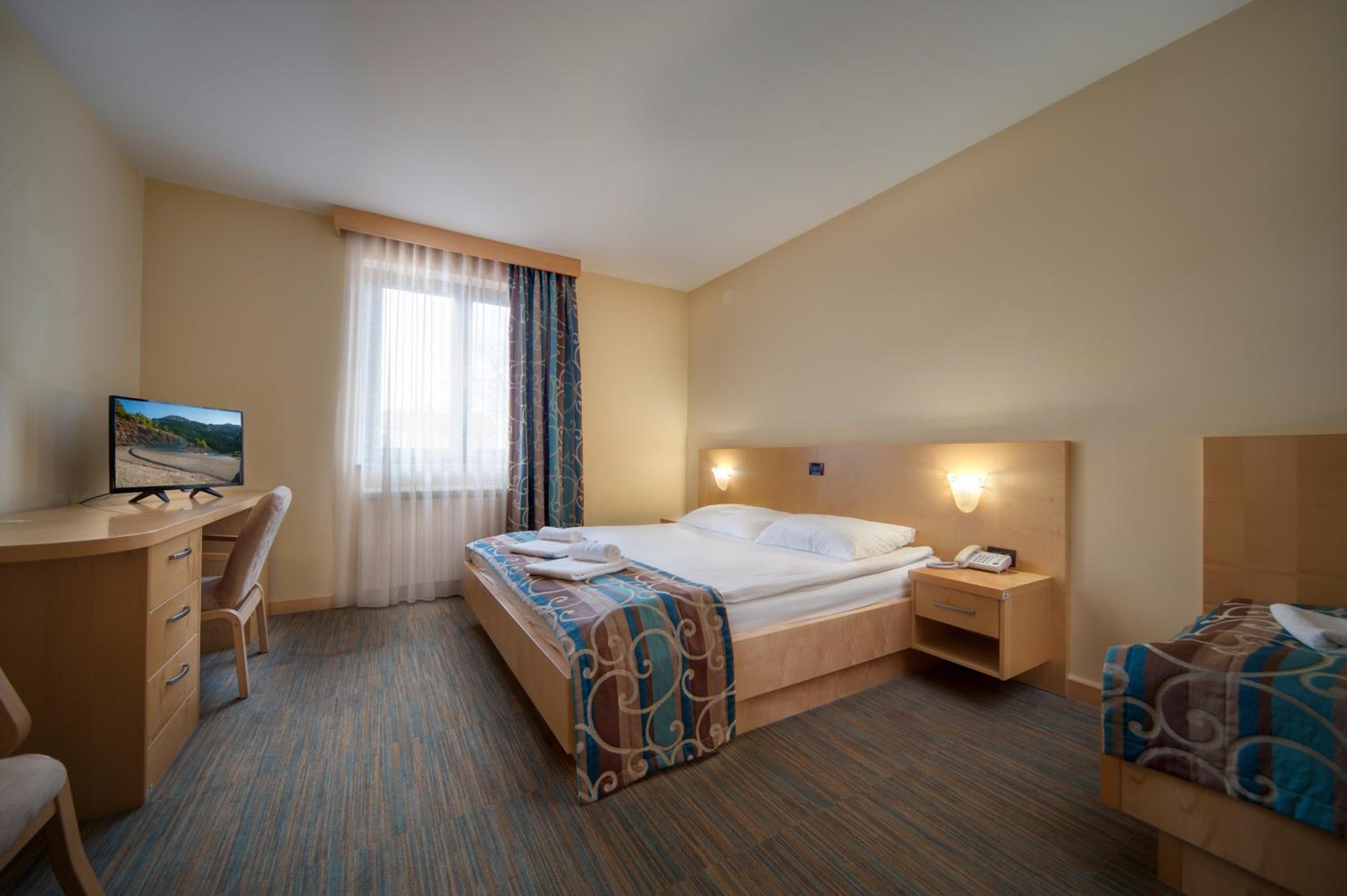 Comfort Triple Room photo 3