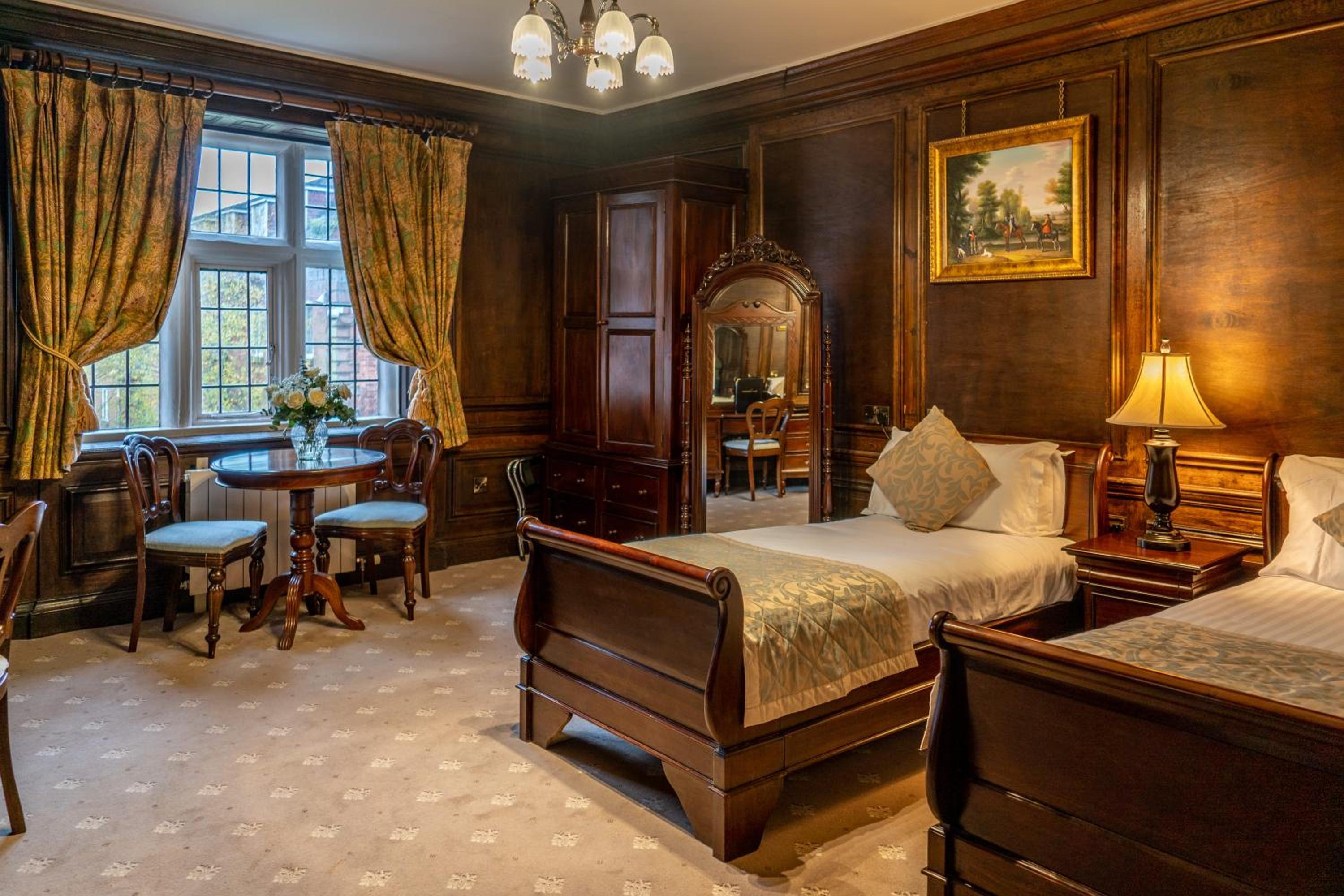 Executive Twin Room - Photo 2