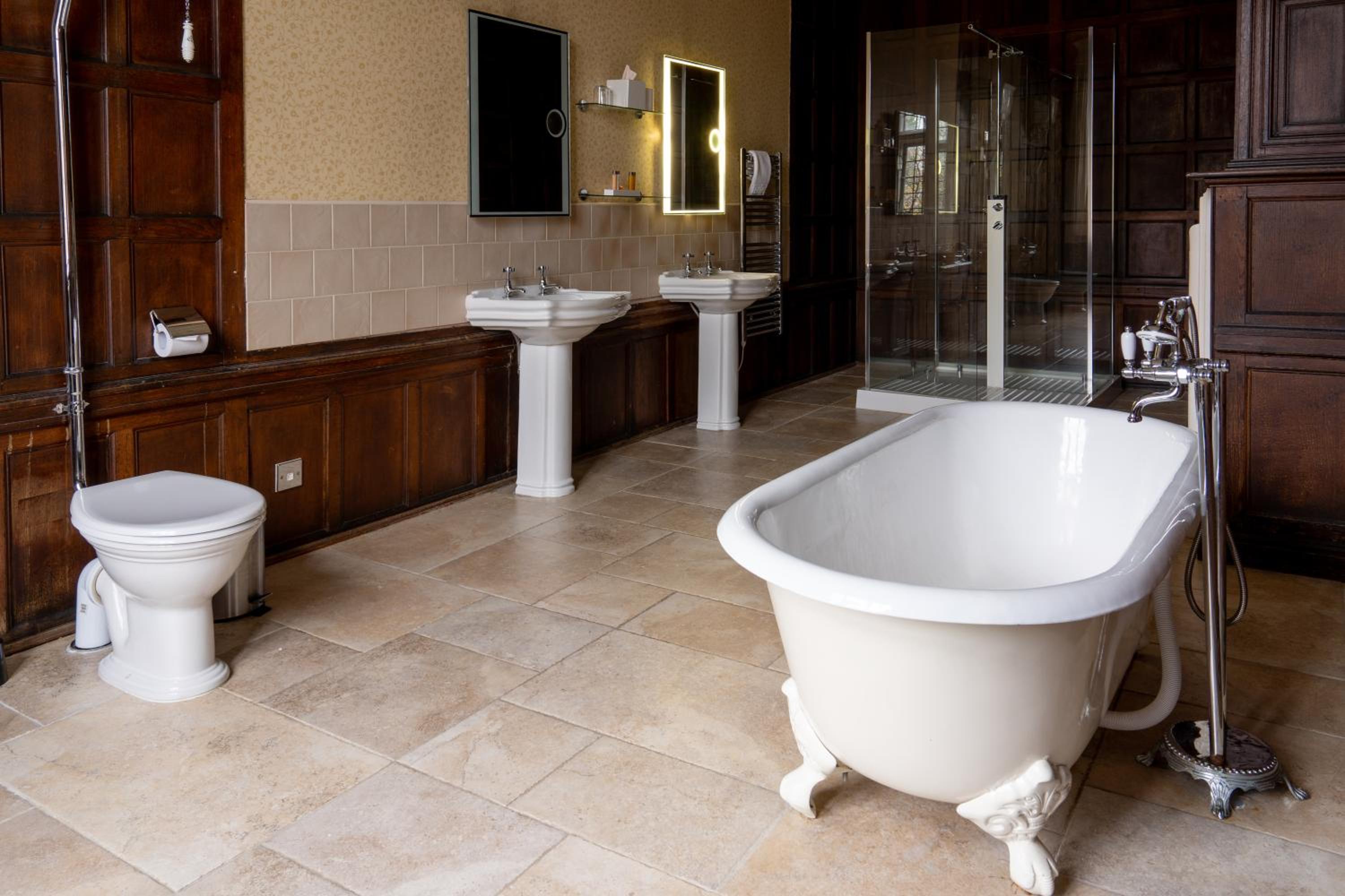 King Suite - Photo 9
