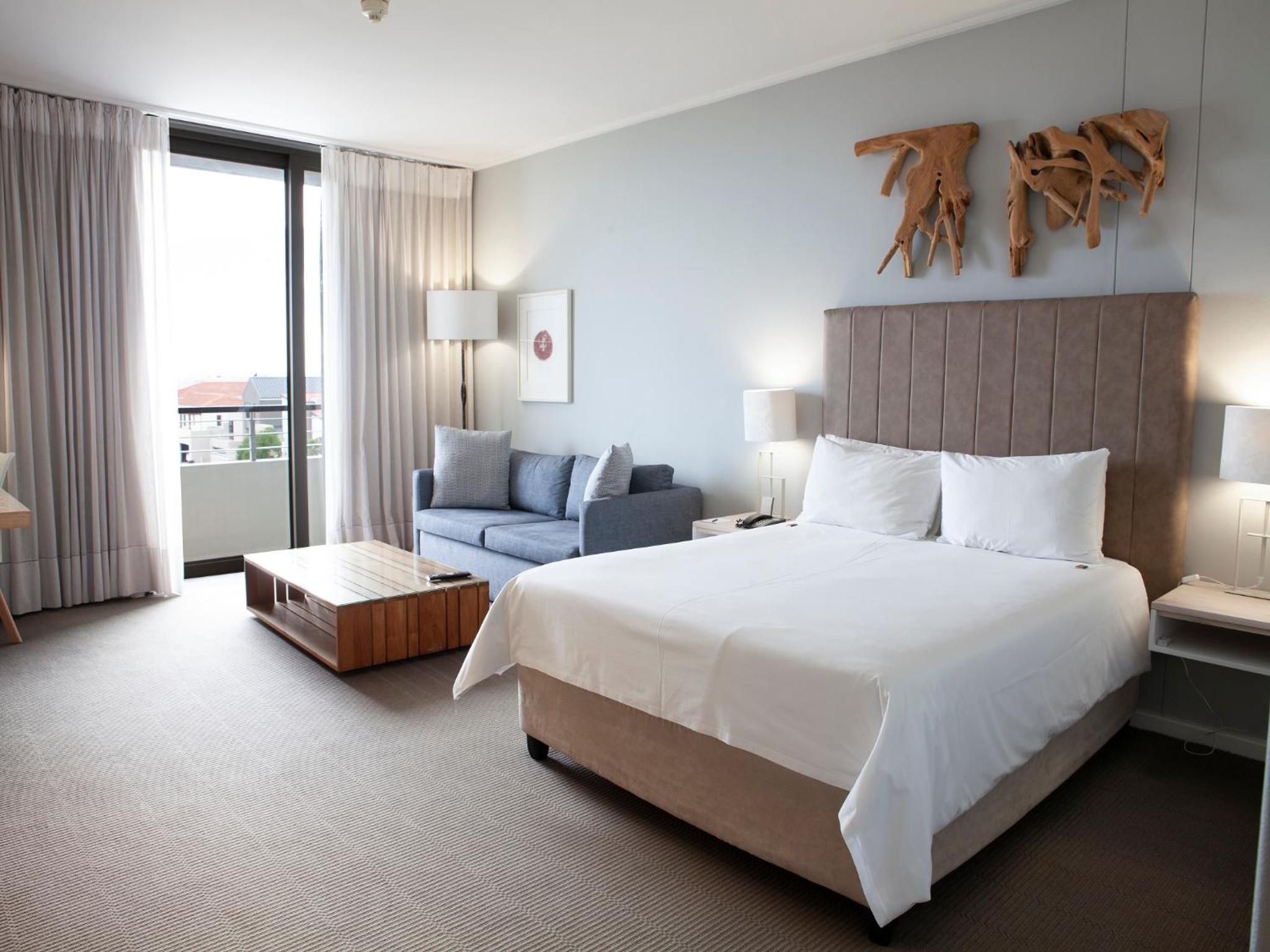 Queen Room with Sea View - Photo 1