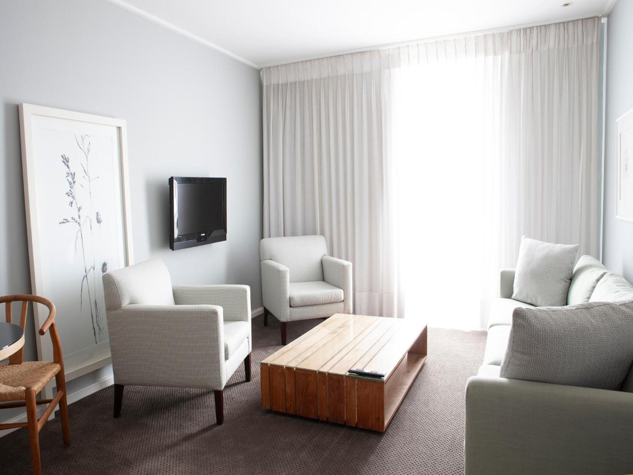 King Suite with Sea View photo 2