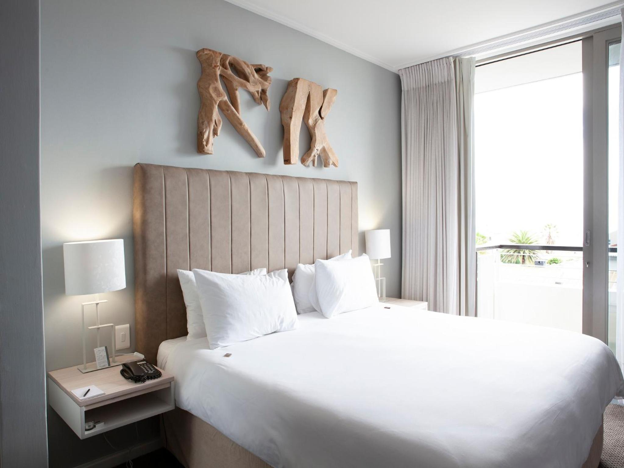 King Suite with Sea View photo 1