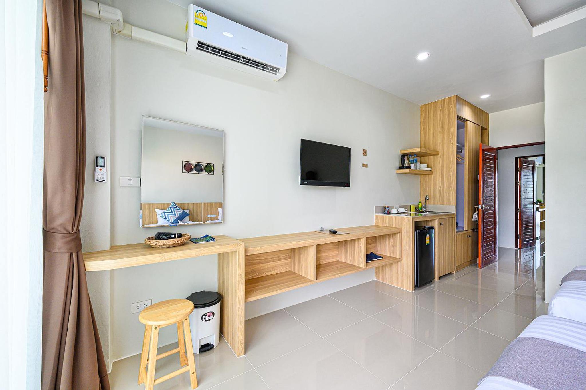 Deluxe Double Room photo 3