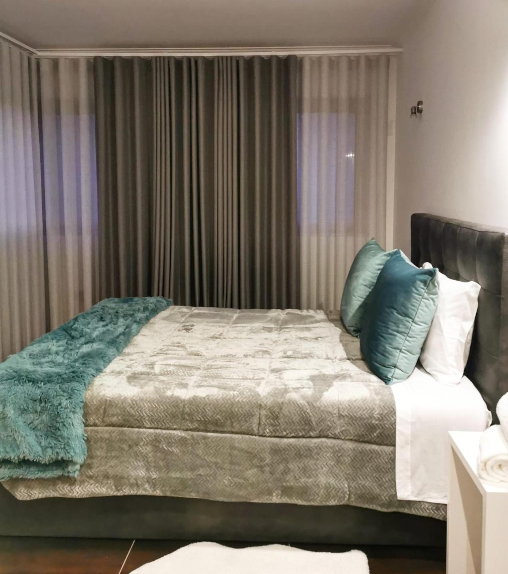 Double Room - Photo 3