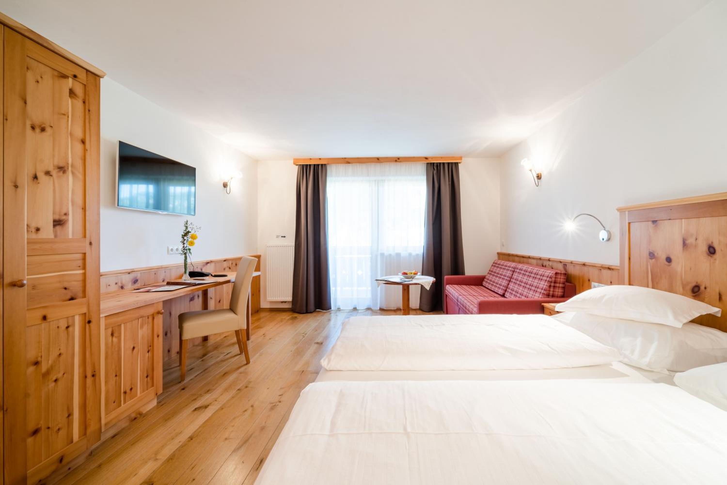 Double Room with Garden View photo 2