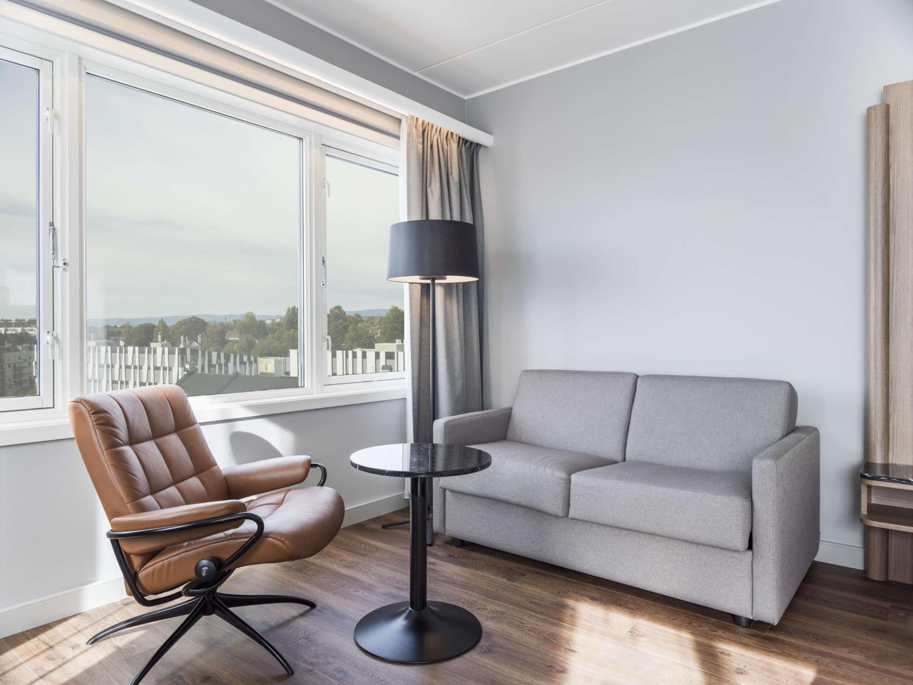 Premium Room - Photo 8