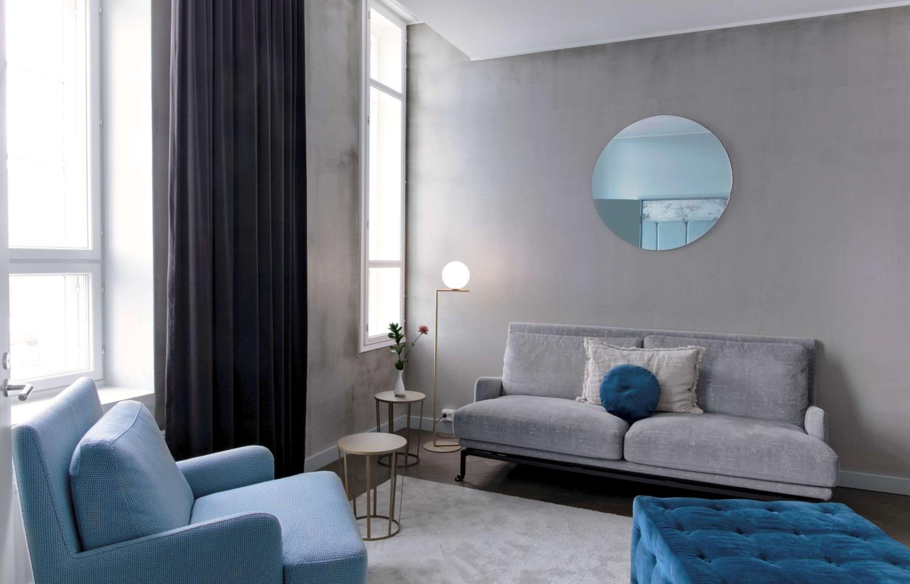 One-Bedroom Suite - Photo 4