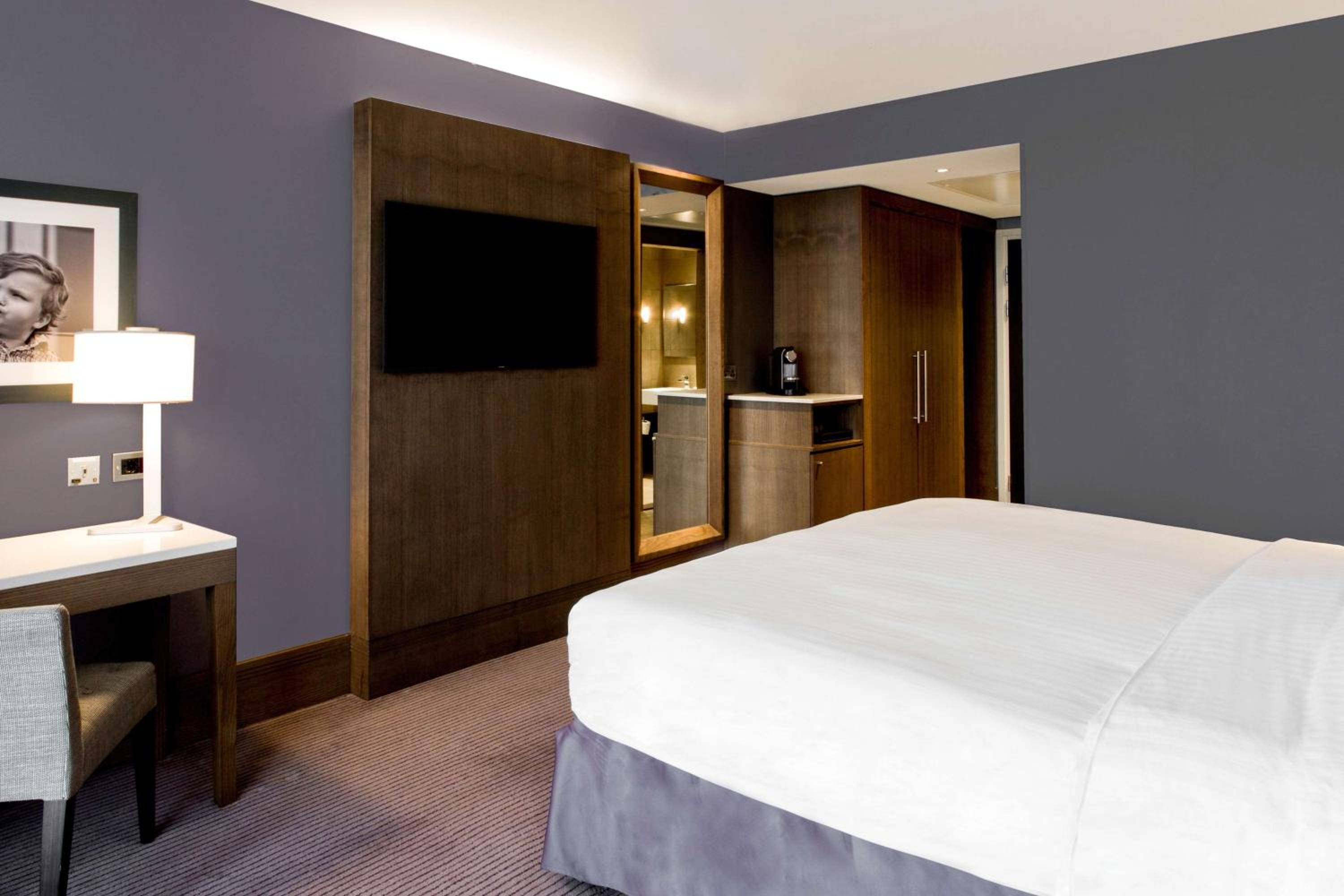 Premium Room - Photo 4