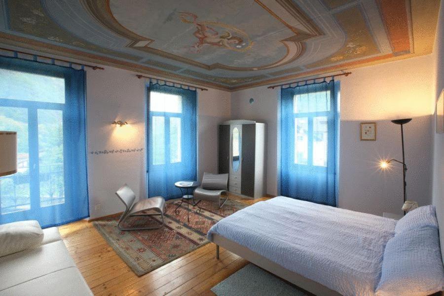 Double Room with Balcony and Shared Bathroom photo 1
