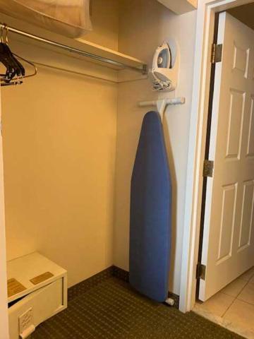 King Suite - Photo 5