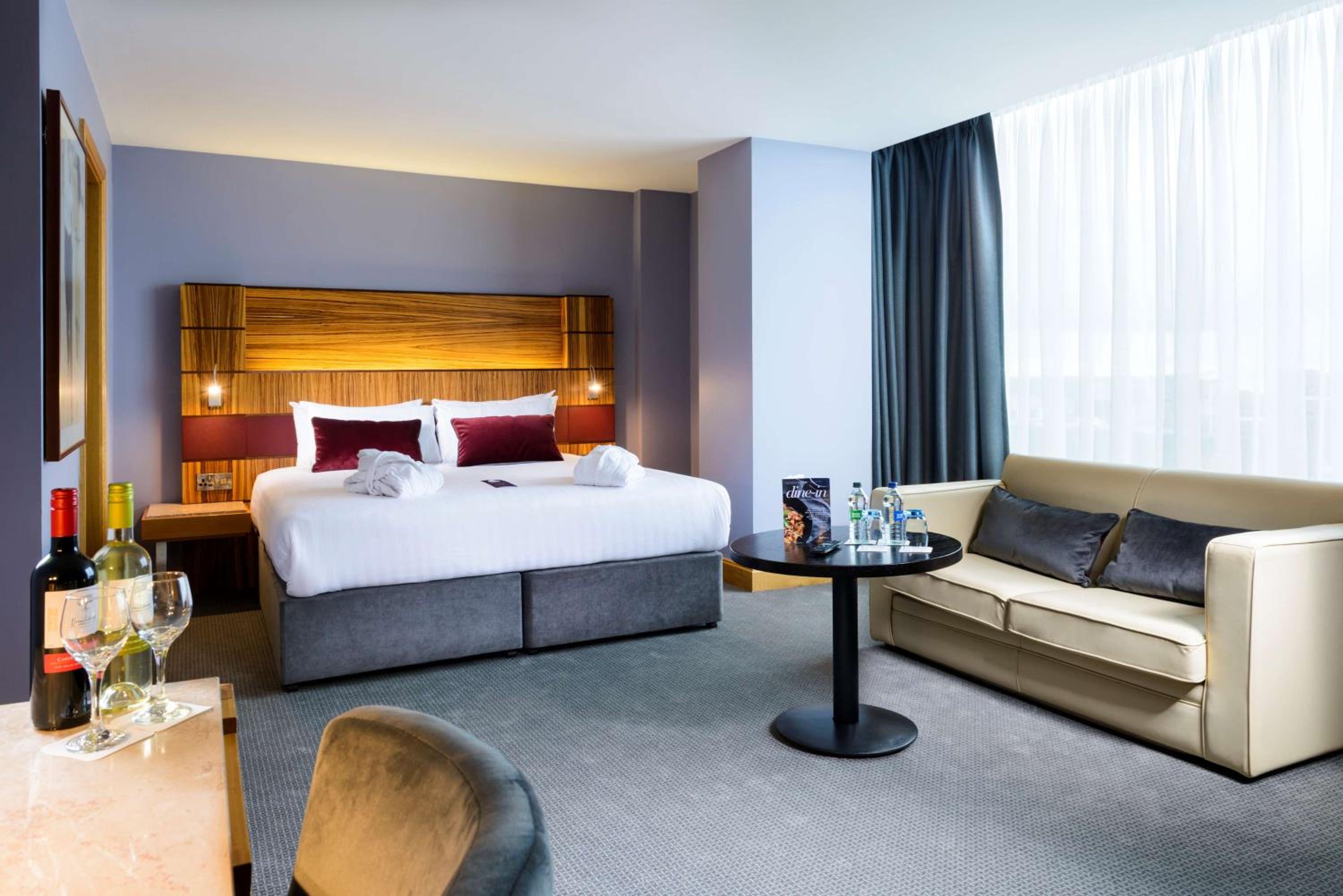 Junior Suite - Photo 1