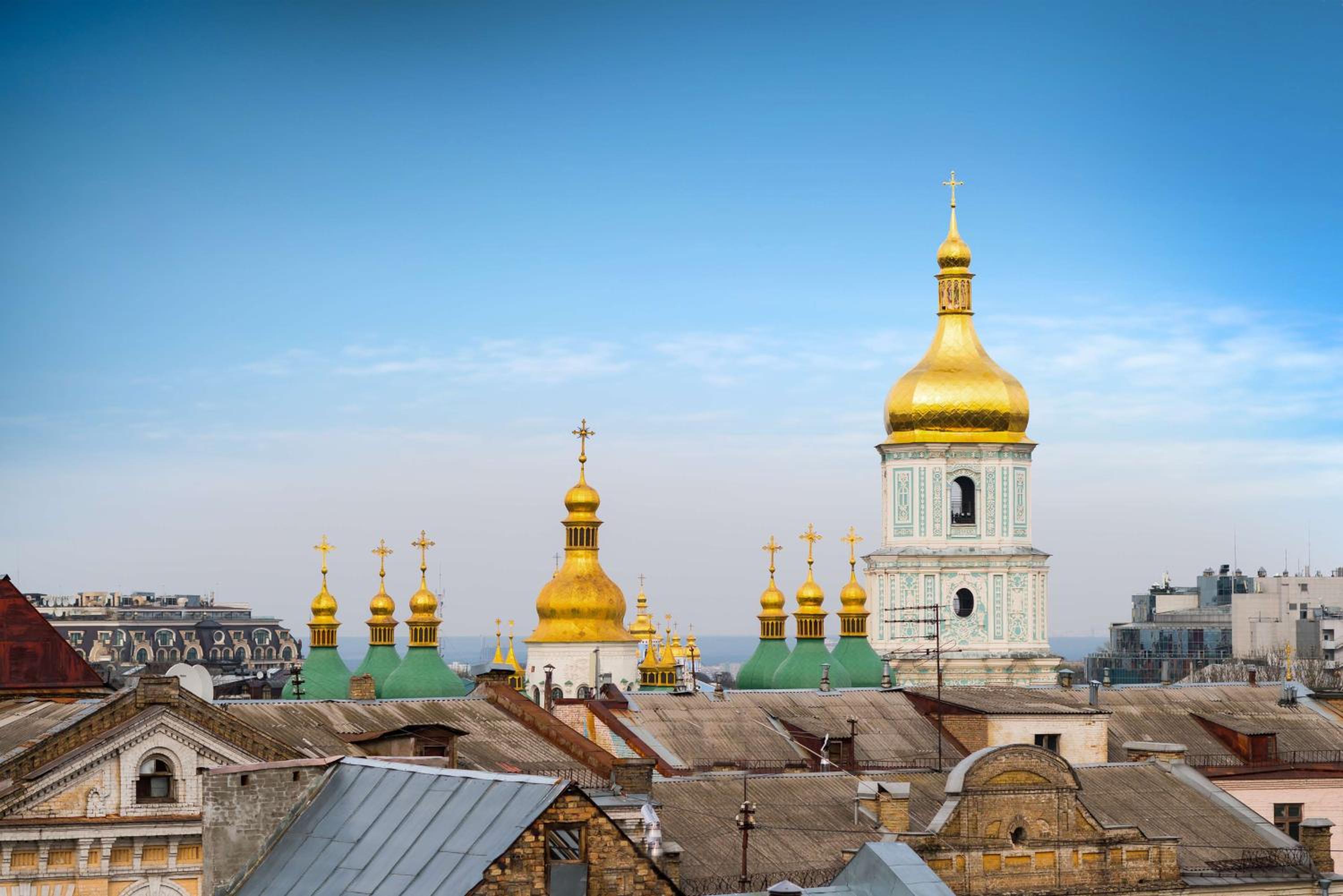 Suite - City View - Photo 7