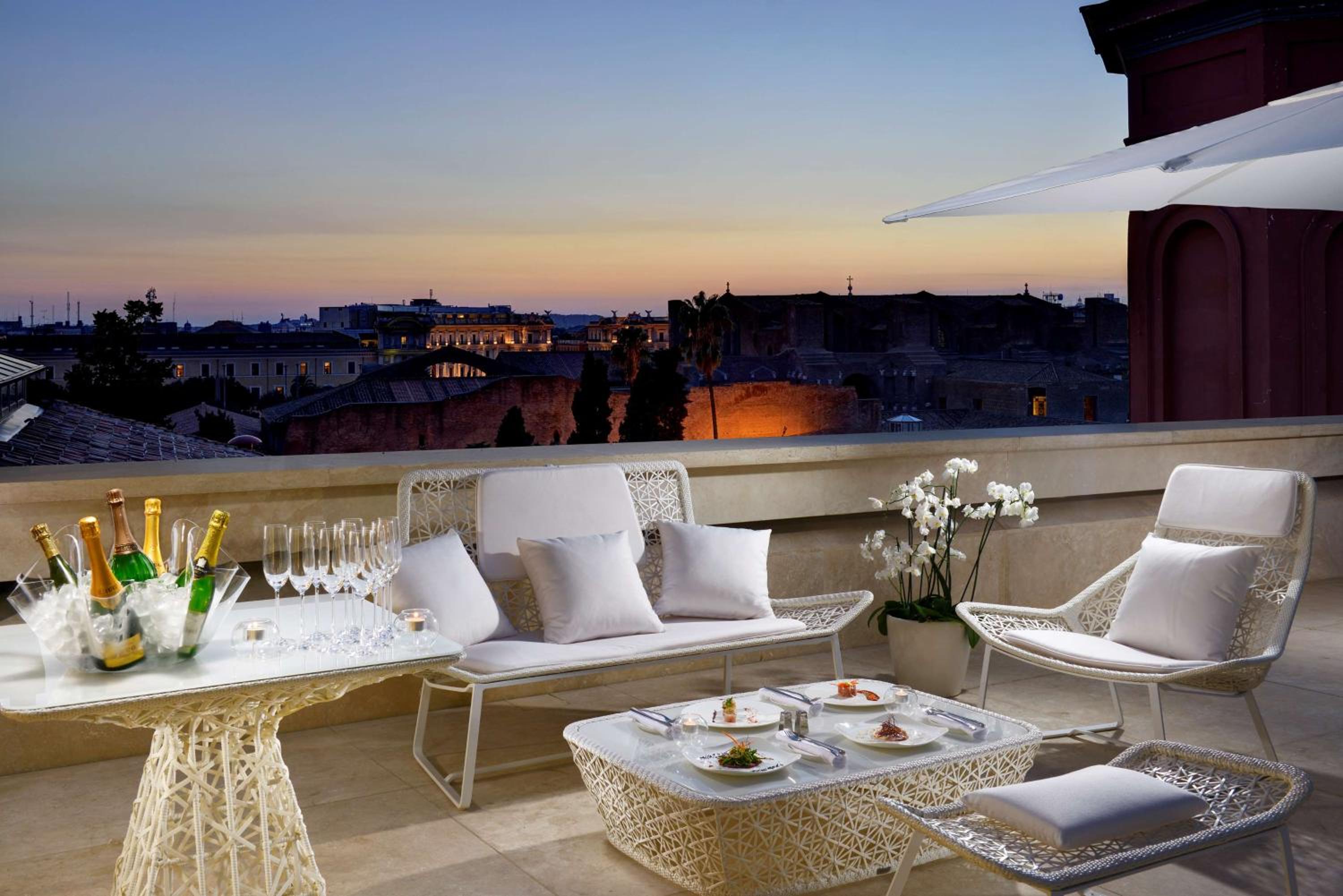 Penthouse photo 3