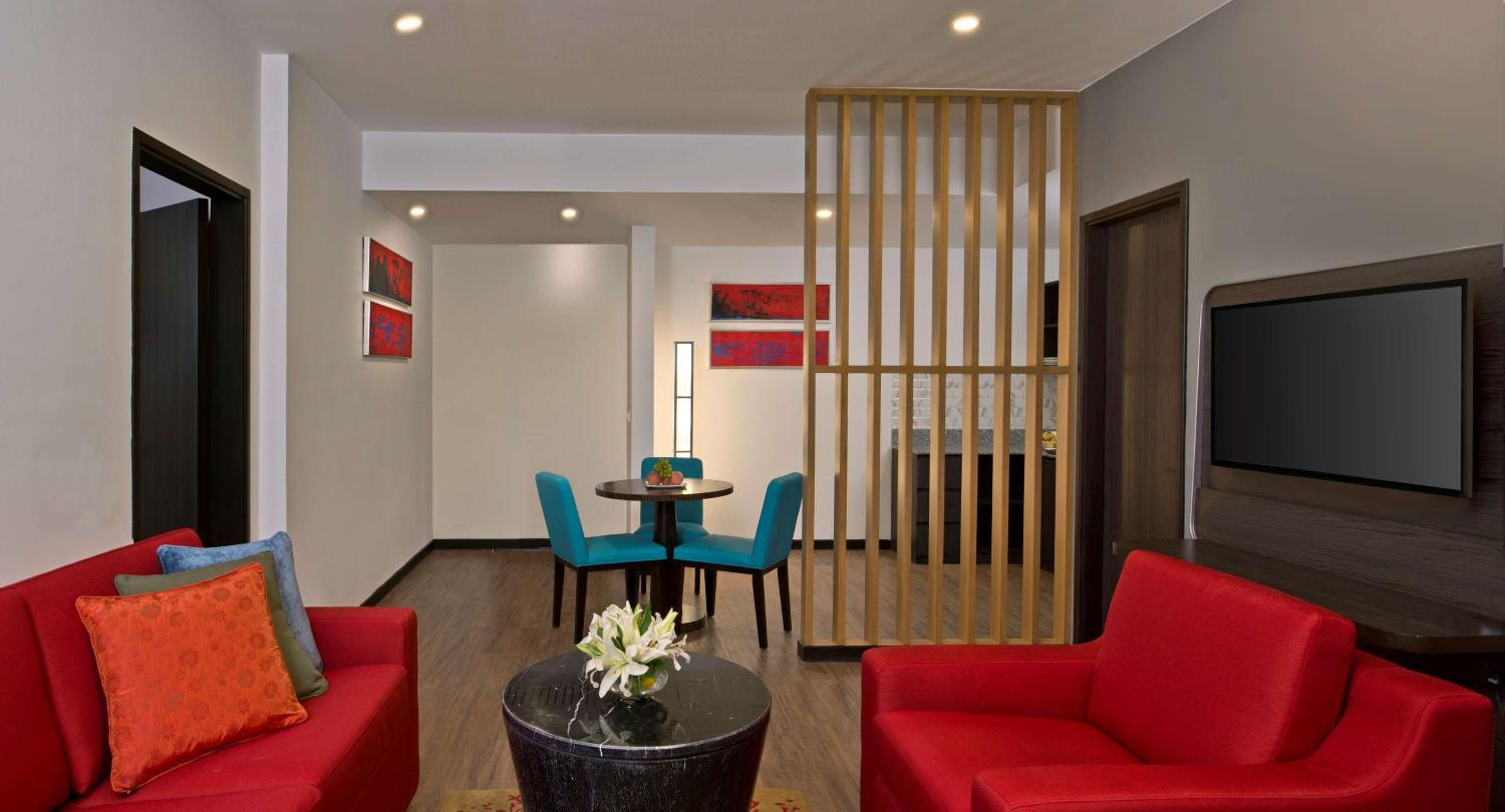 One Bedroom Suite With 20% Discount at RBG BAR,15% discount on Food & Soft Beverage/Laundry photo 2