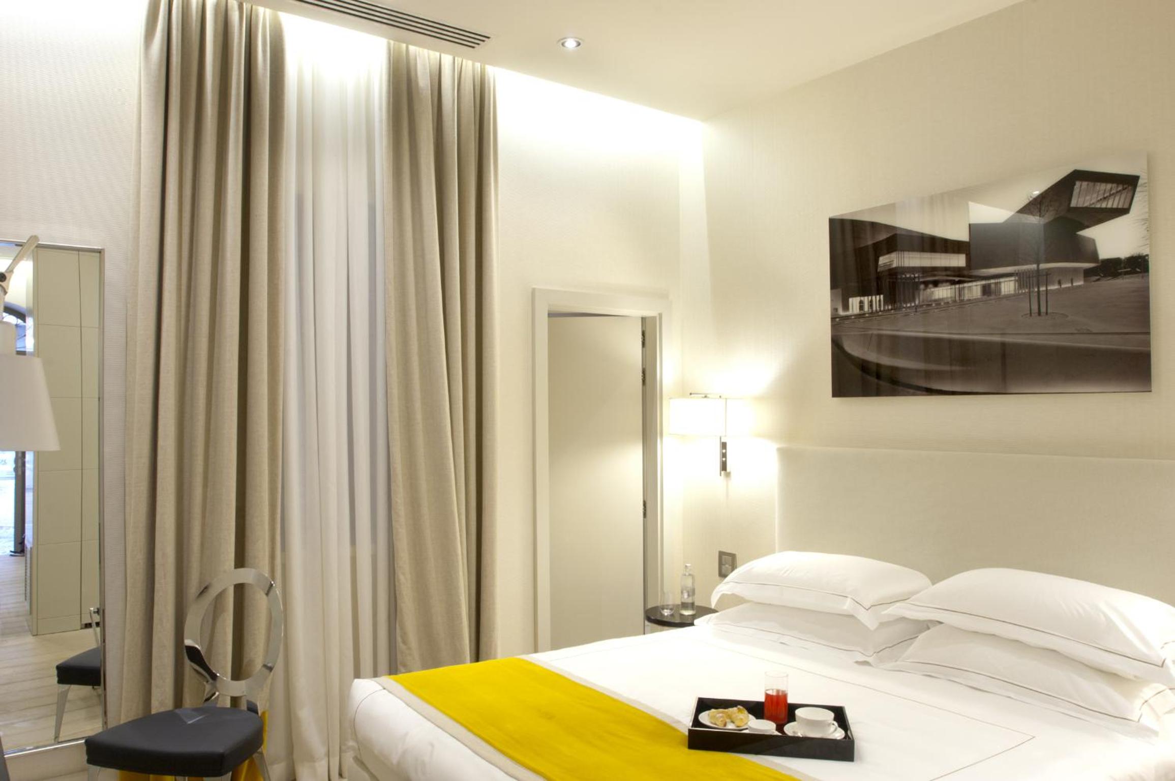 Executive Suite photo 2