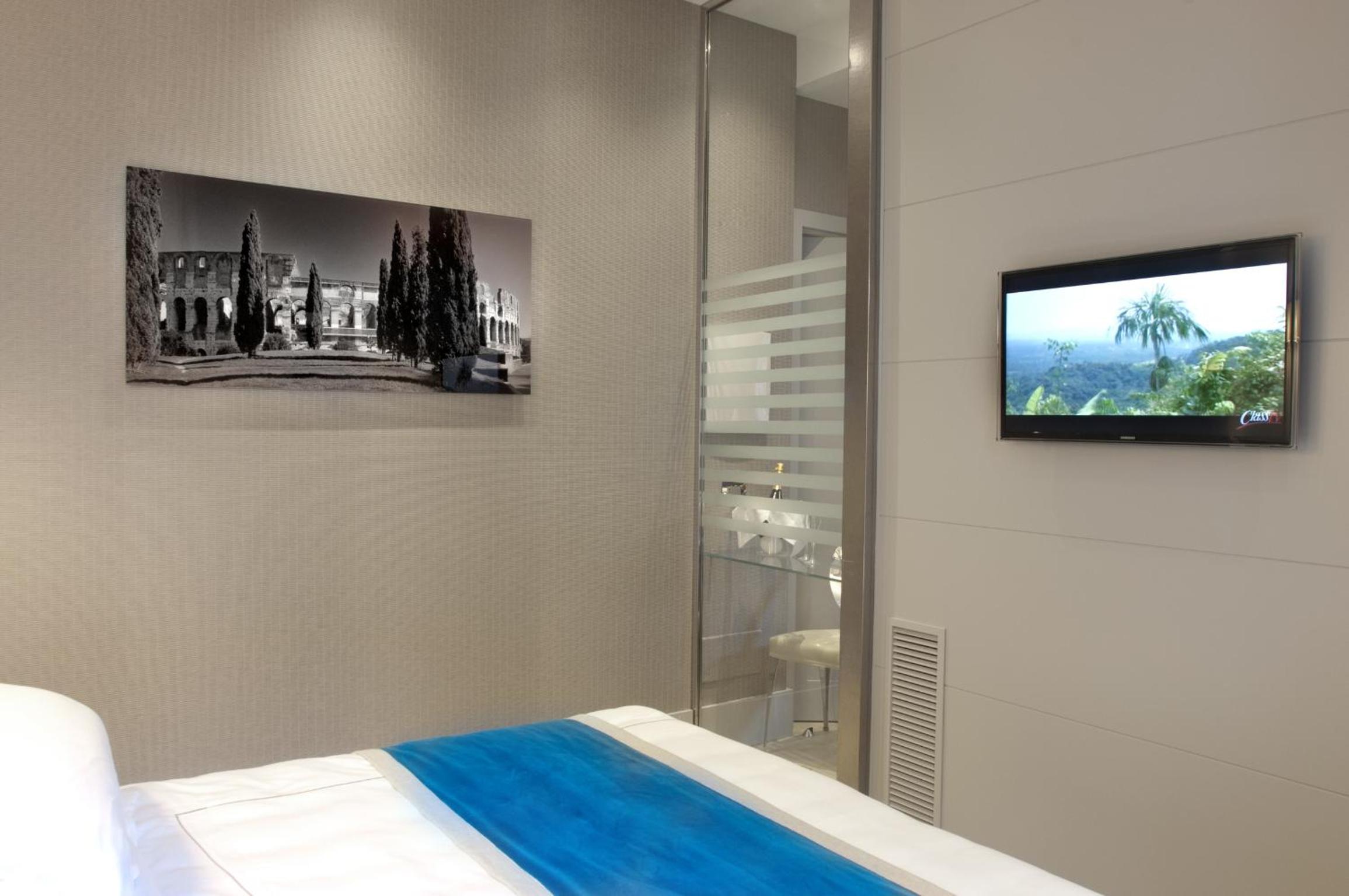Suite photo 1