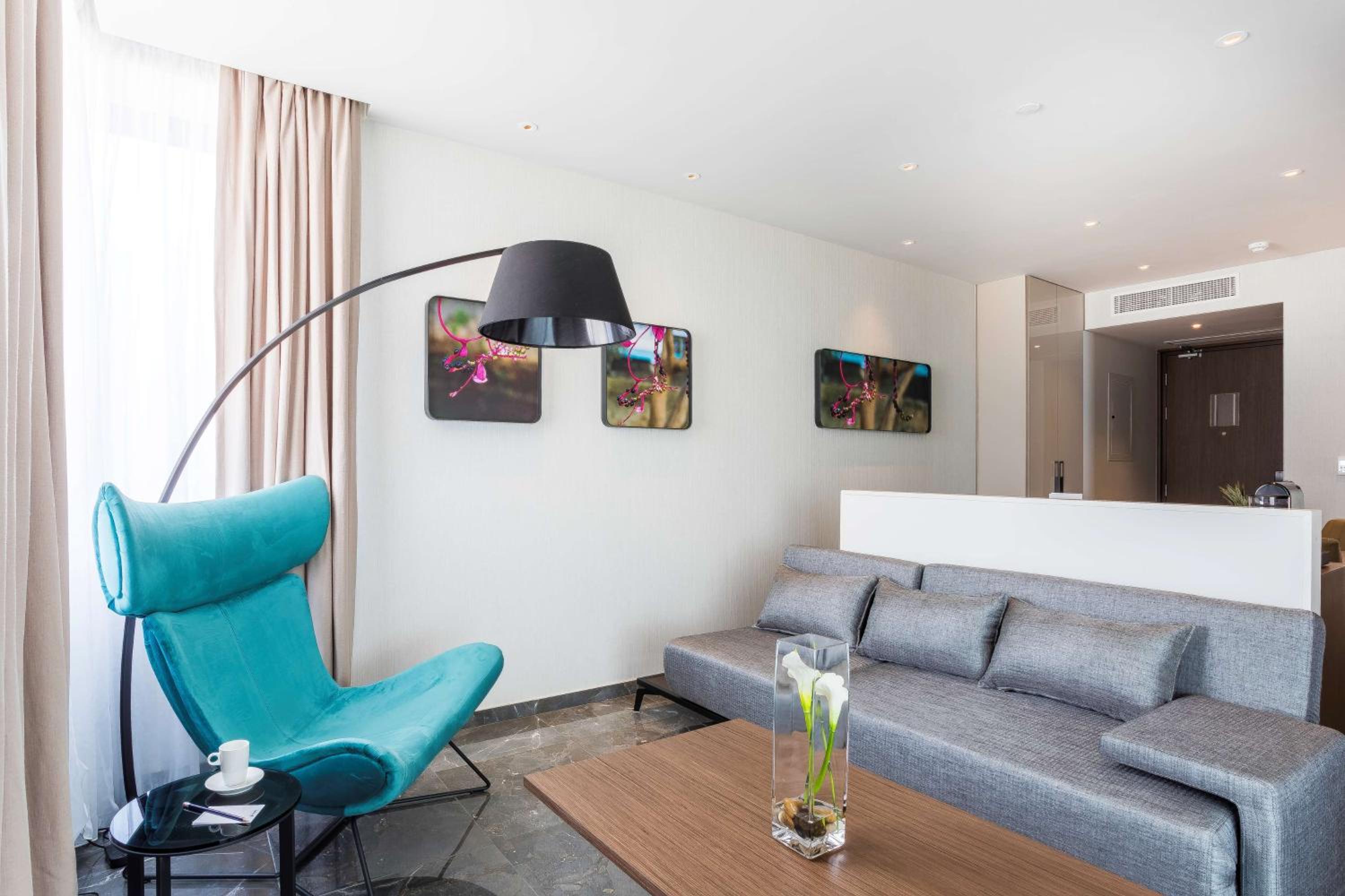 Suite with Panoramic View