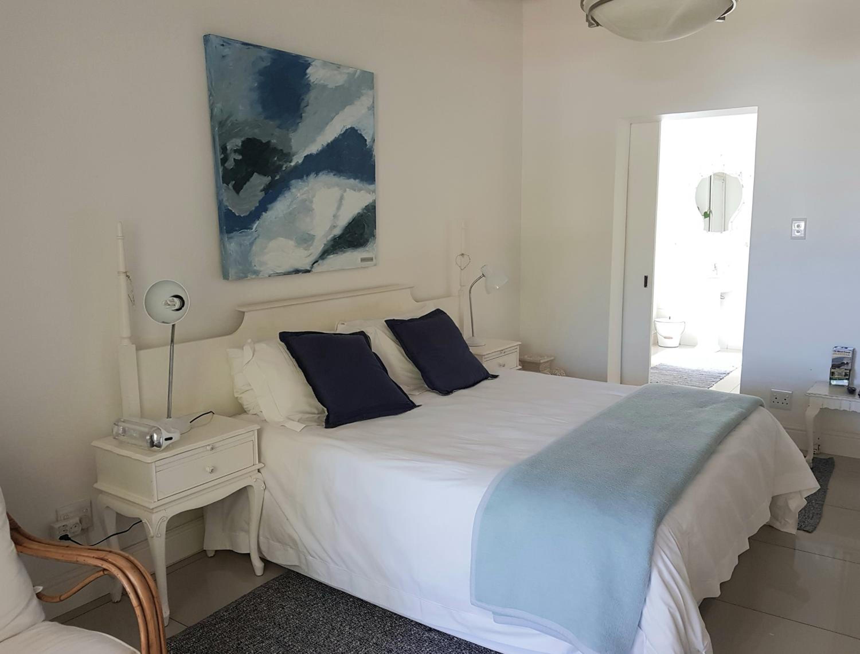 Apartment - Photo 1