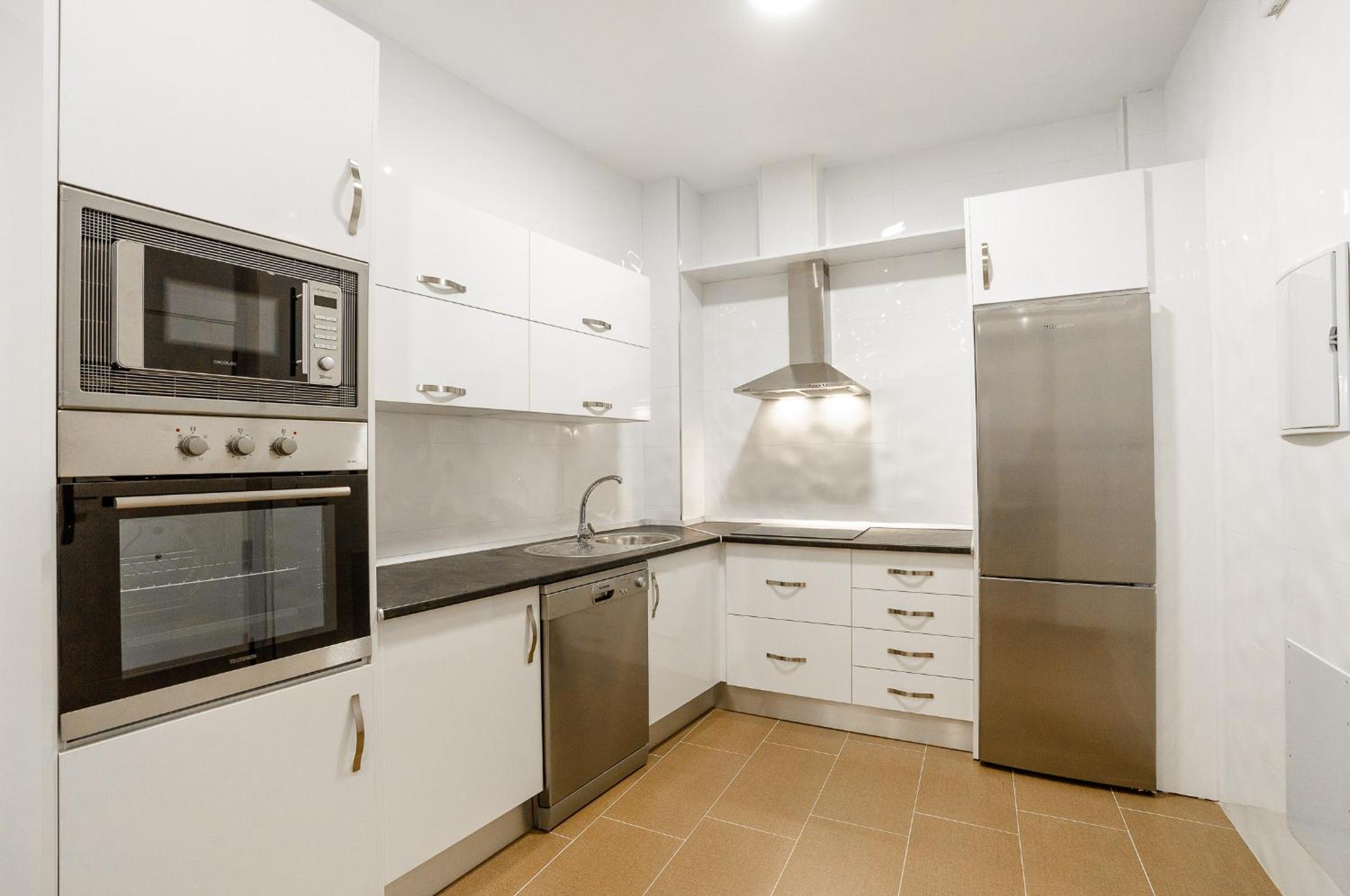 Apartment - Ground Floor - Photo 9